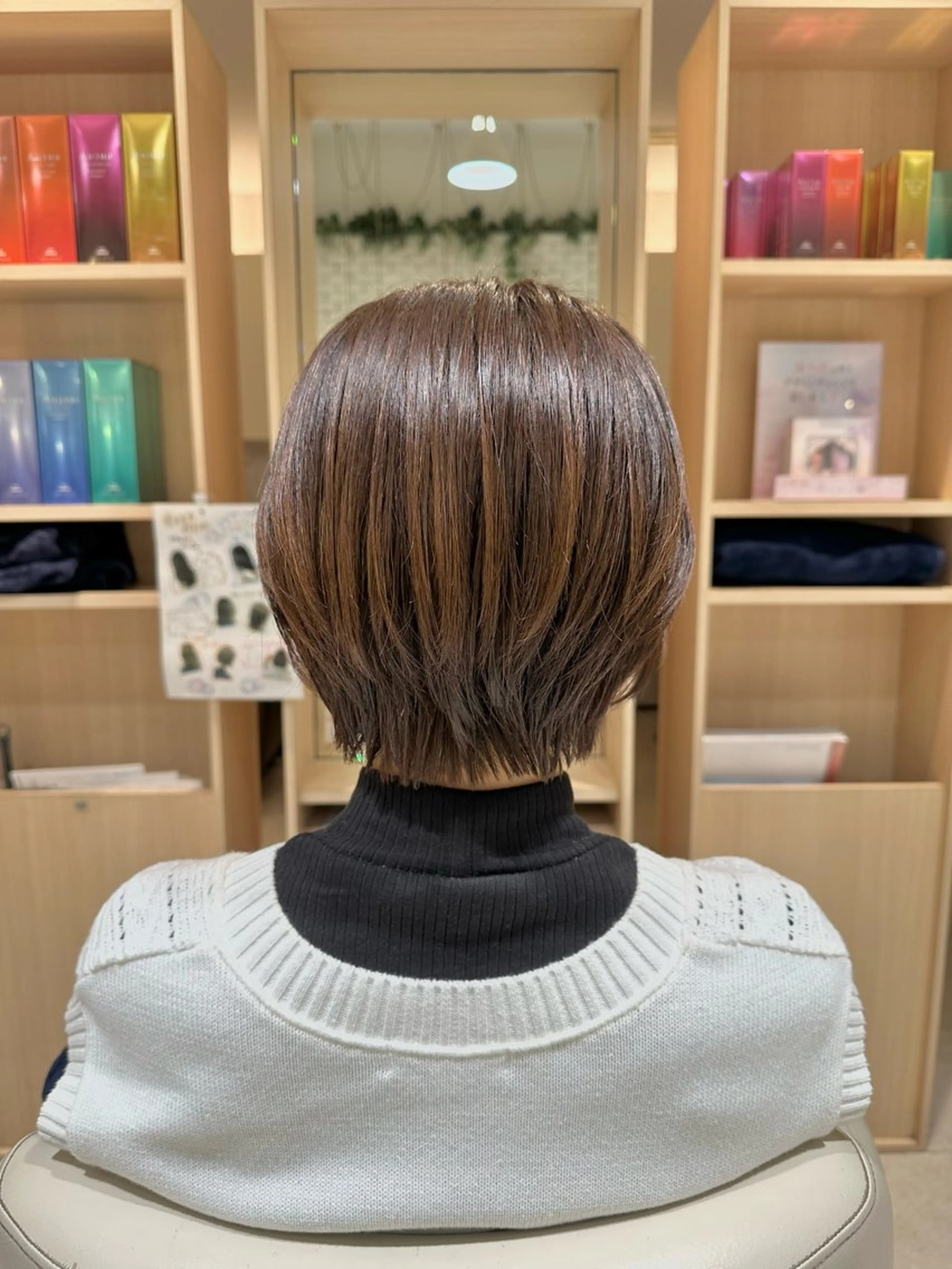 ショート 梅本 夢香のヘアスタイル