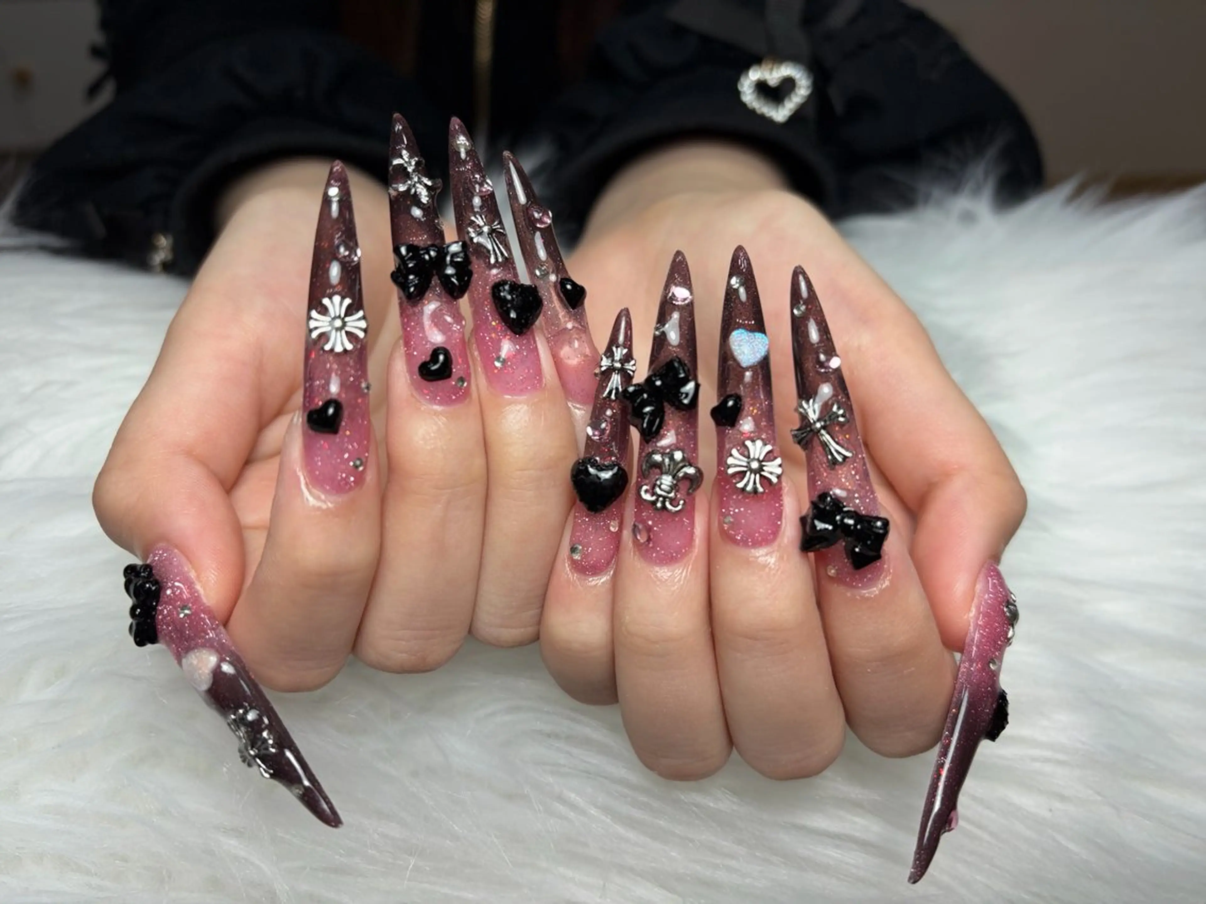 ネイル アートネイル 長さ出し ジェルネイル マグネットネイル ニュアンスネイル ハンドネイル Cloudy Chan Nailのネイルデザイン