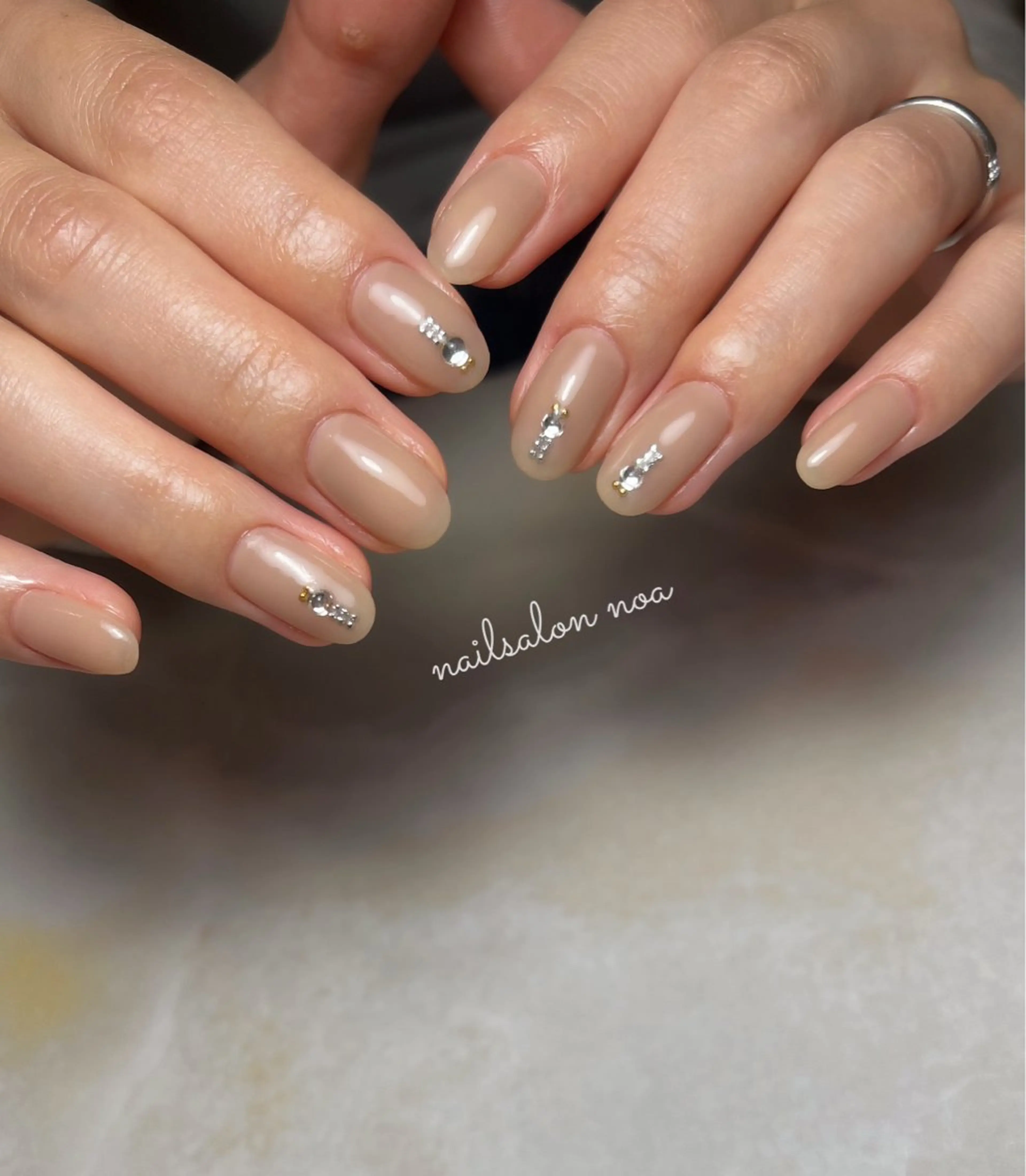 ネイル ジェルネイル ニュアンスネイル パラジェル ショートネイル シンプルネイル ハンドネイル nailsalon noa所属・nailsalon noaのネイルデザイン