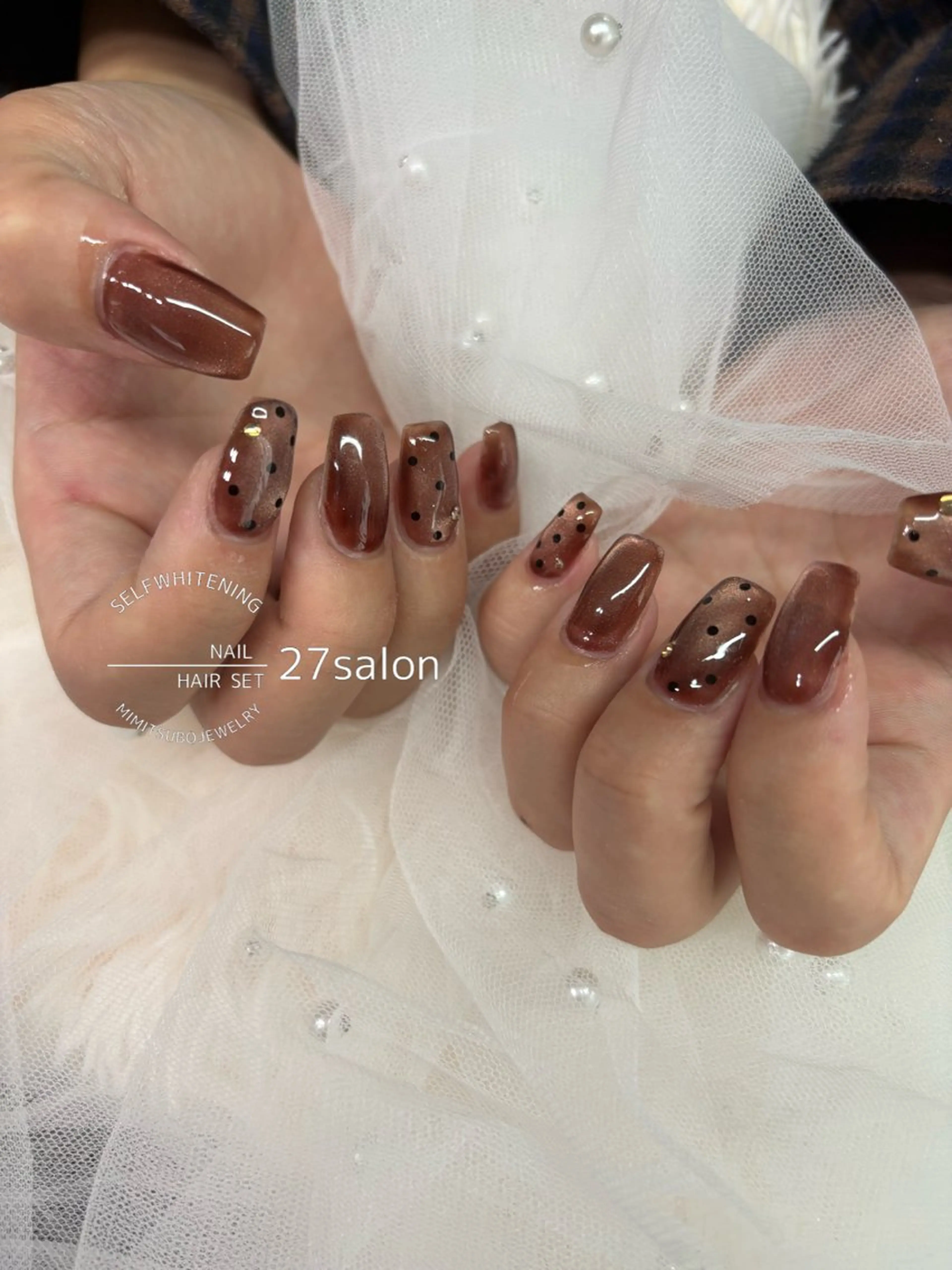 ネイル ブラウン ドット マグネットネイル ハンドネイル 27salon yuinaのネイルデザイン