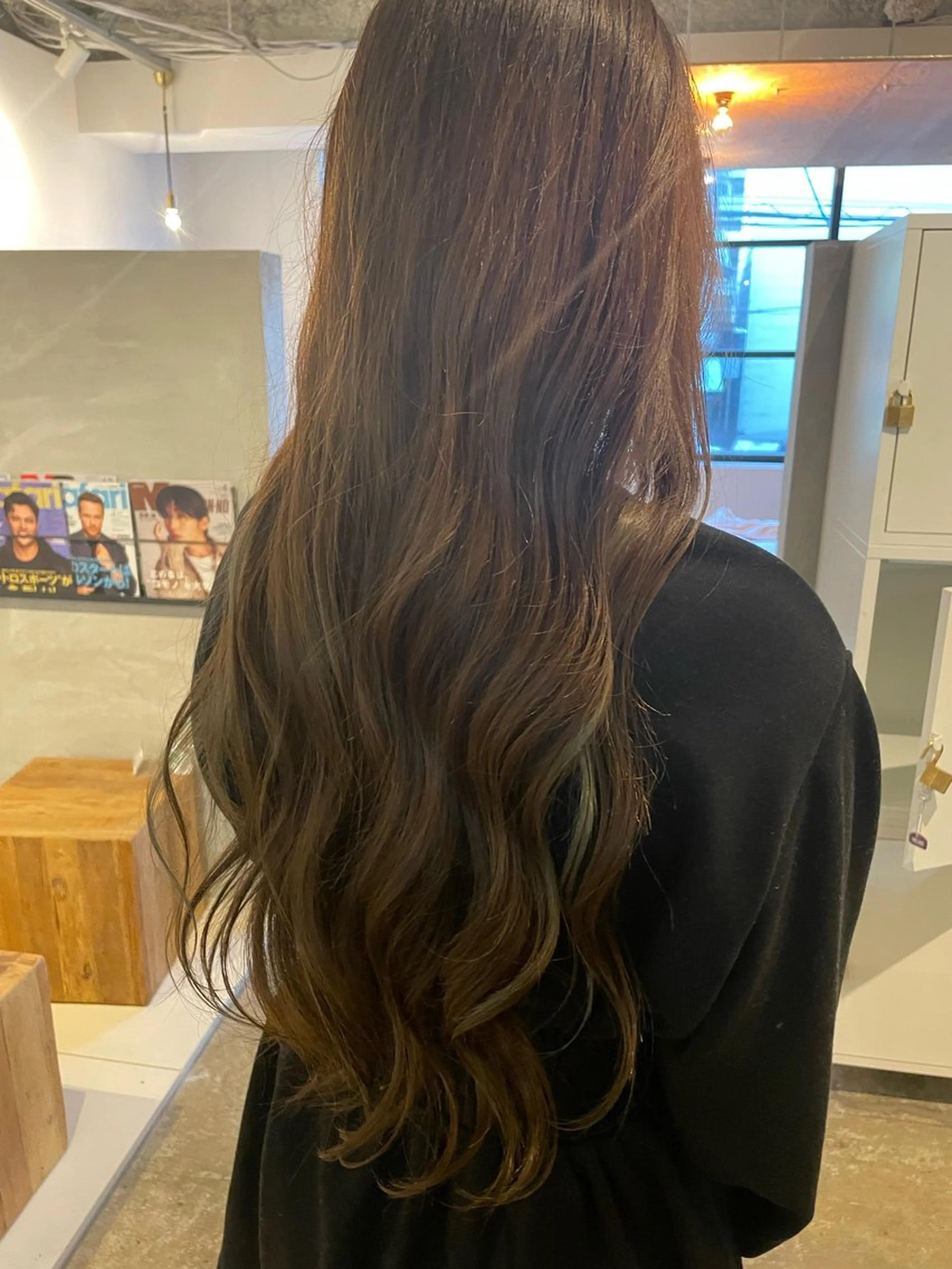 カラー ベージュカラー ブリーチ 宮原 愛果のヘアスタイル