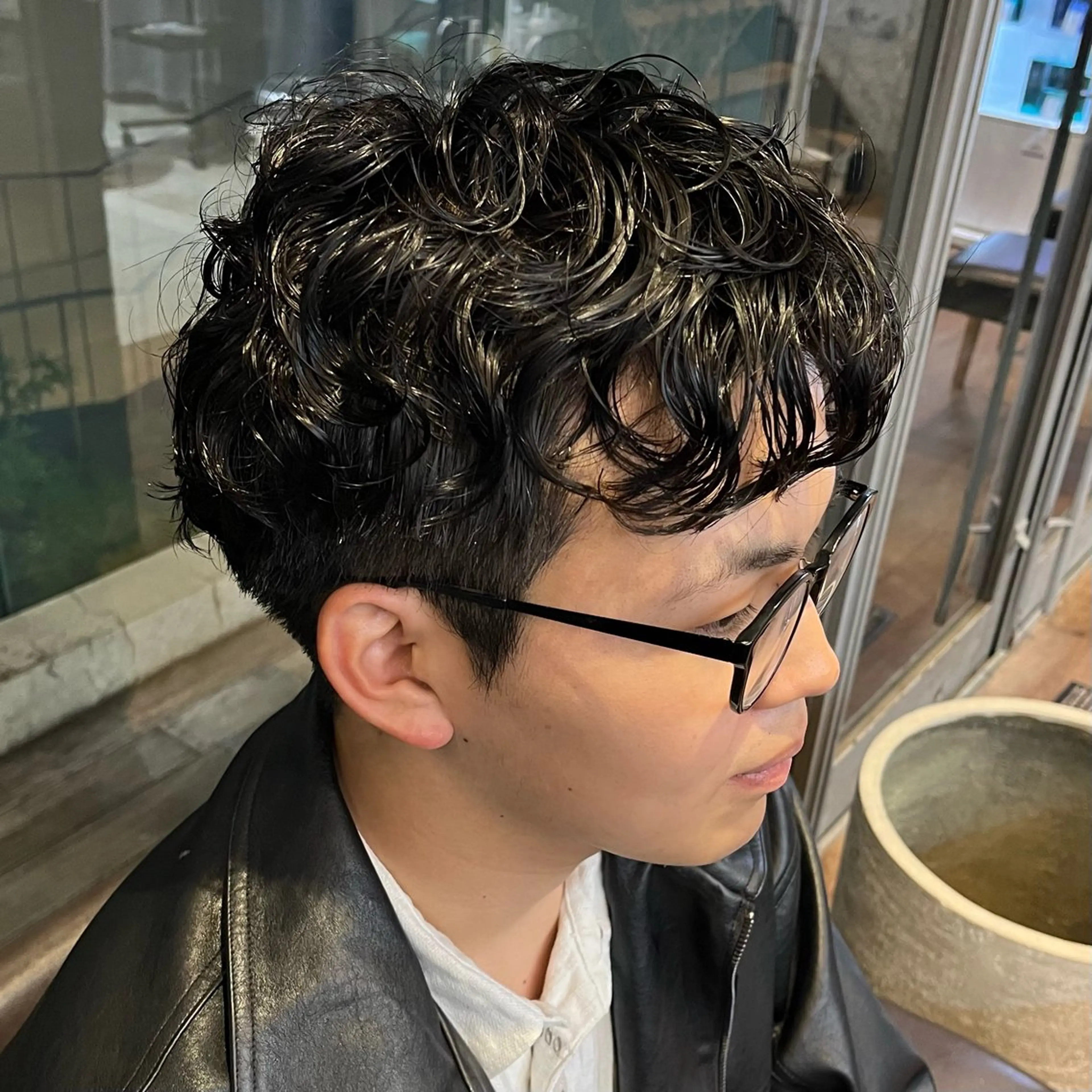 ショート パーマ メンズ メンズパーマ 最強デザインカラー/ ブリーチ/アヤミ🌟のヘアスタイル