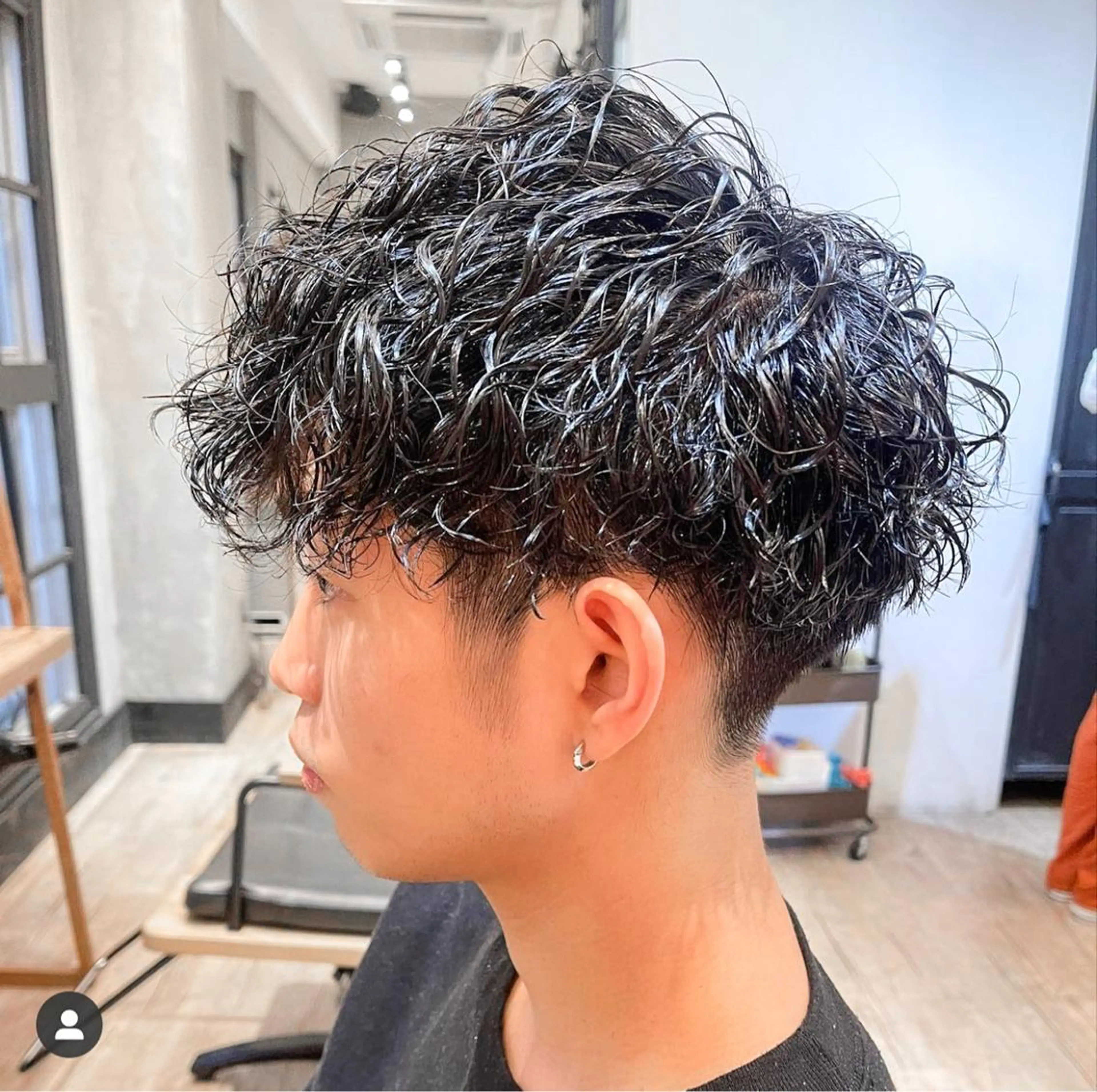 ショート パーマ メンズ メンズパーマ ツイストスパイラルパーマ スパイラルパーマ amie高崎所属・高崎メンズパーマ 髪質改善TAKEのヘアスタイル