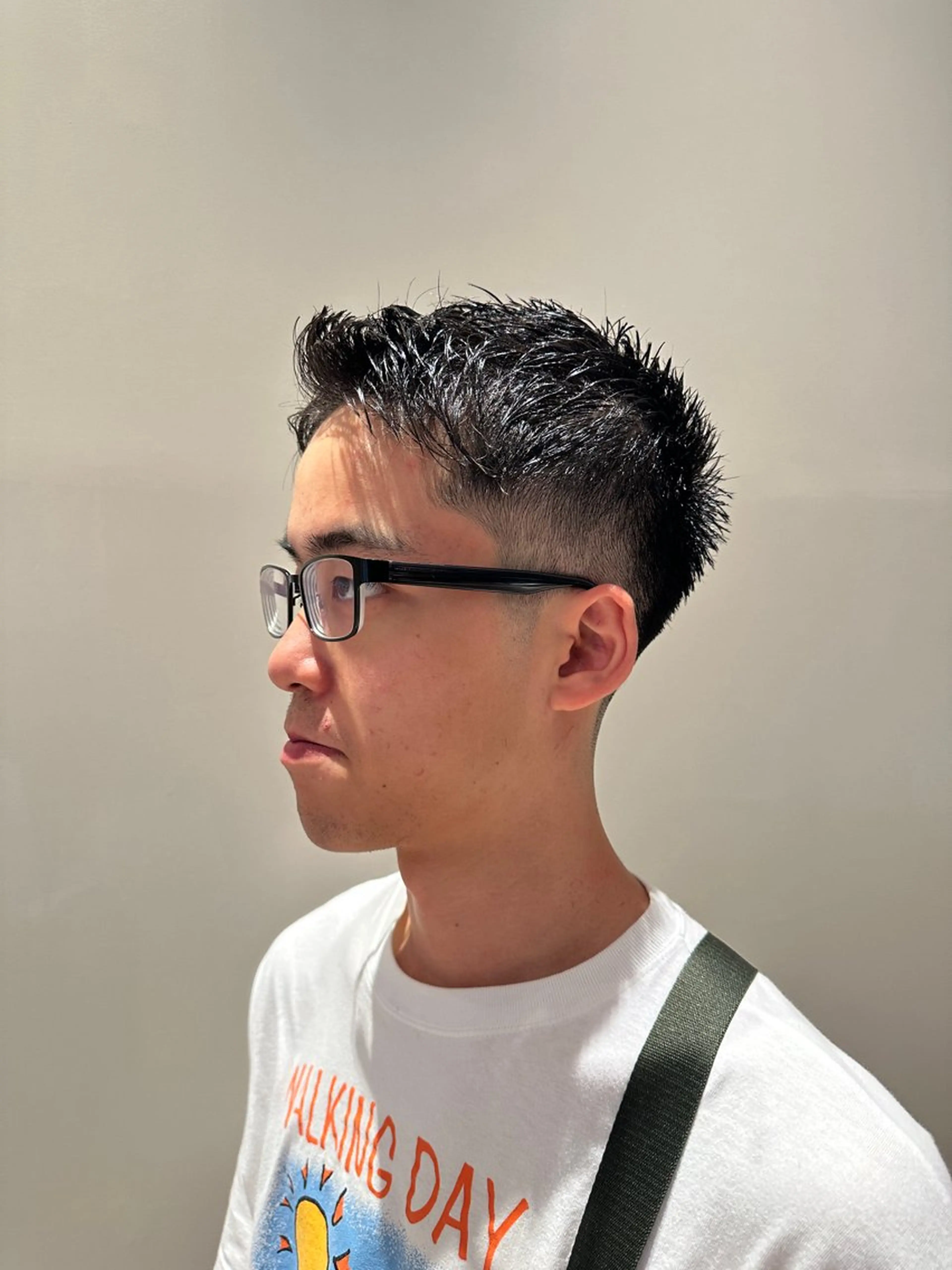 ショート 三輪 晃大のヘアスタイル