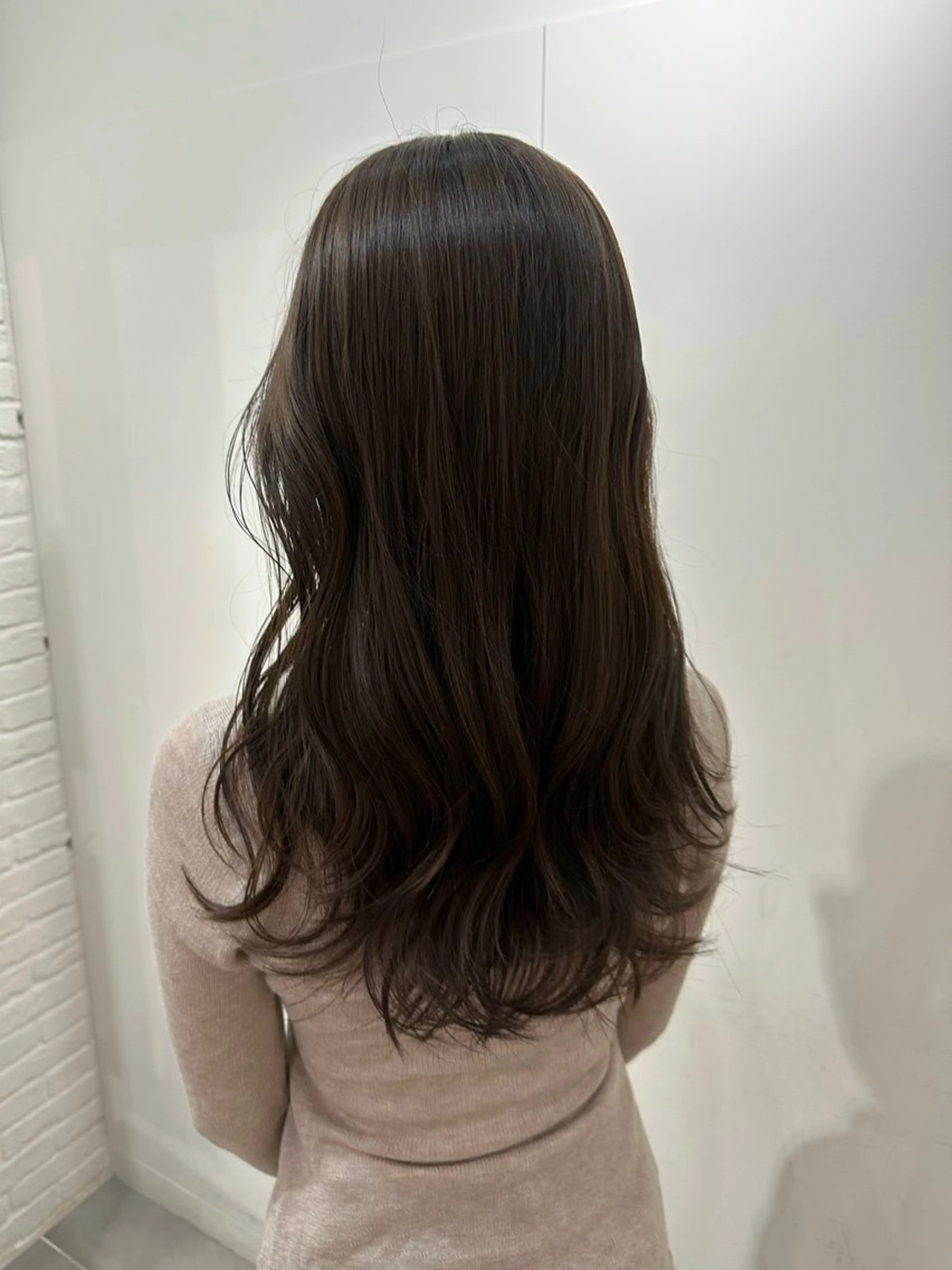 ロング レイヤーカット‎🤍 /ともえ🤎🧸のヘアスタイル