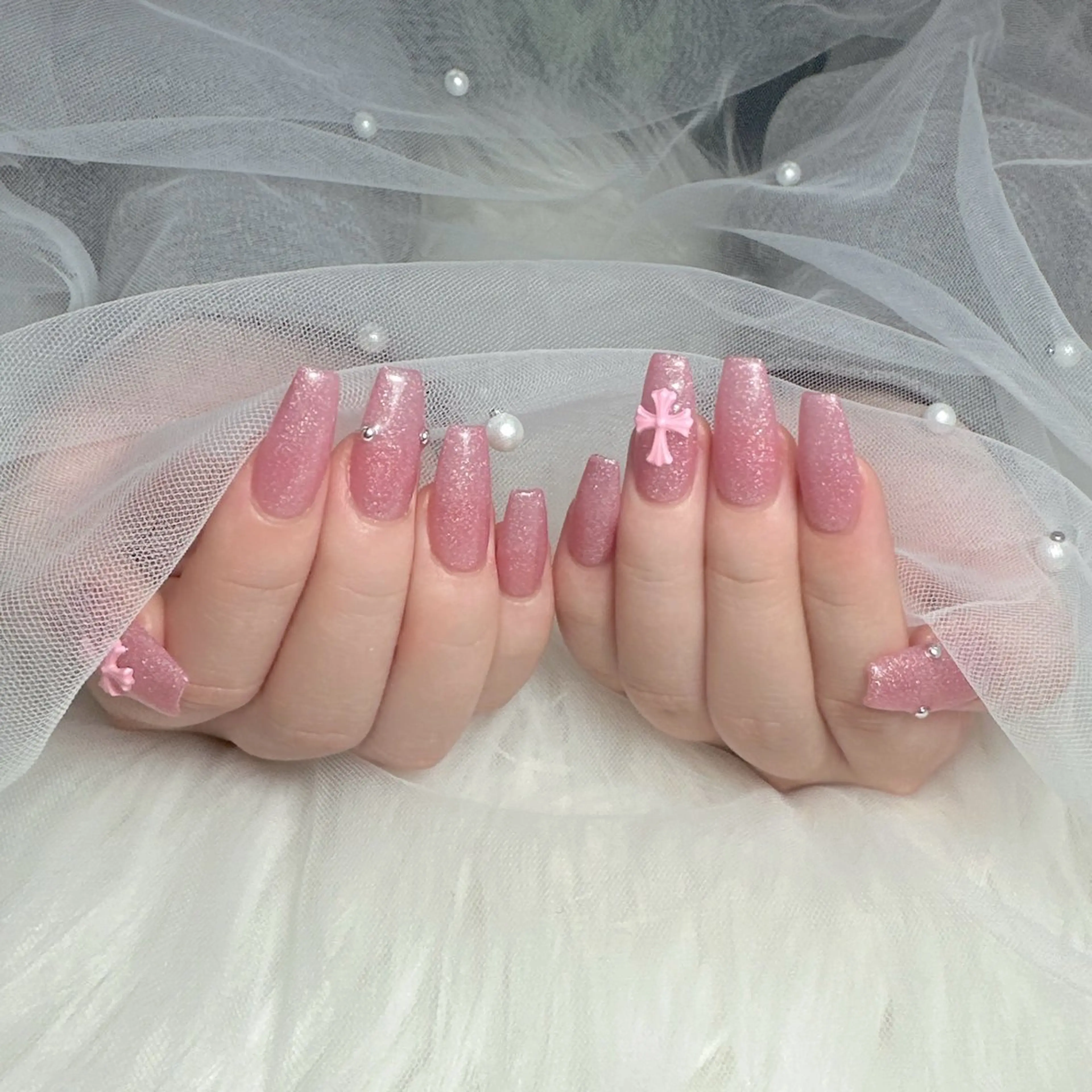 ネイル アートネイル ジェルネイル グラデーション キラキラネイル ラメ(グリッター) ハンドネイル Viola. 優花のネイルデザイン