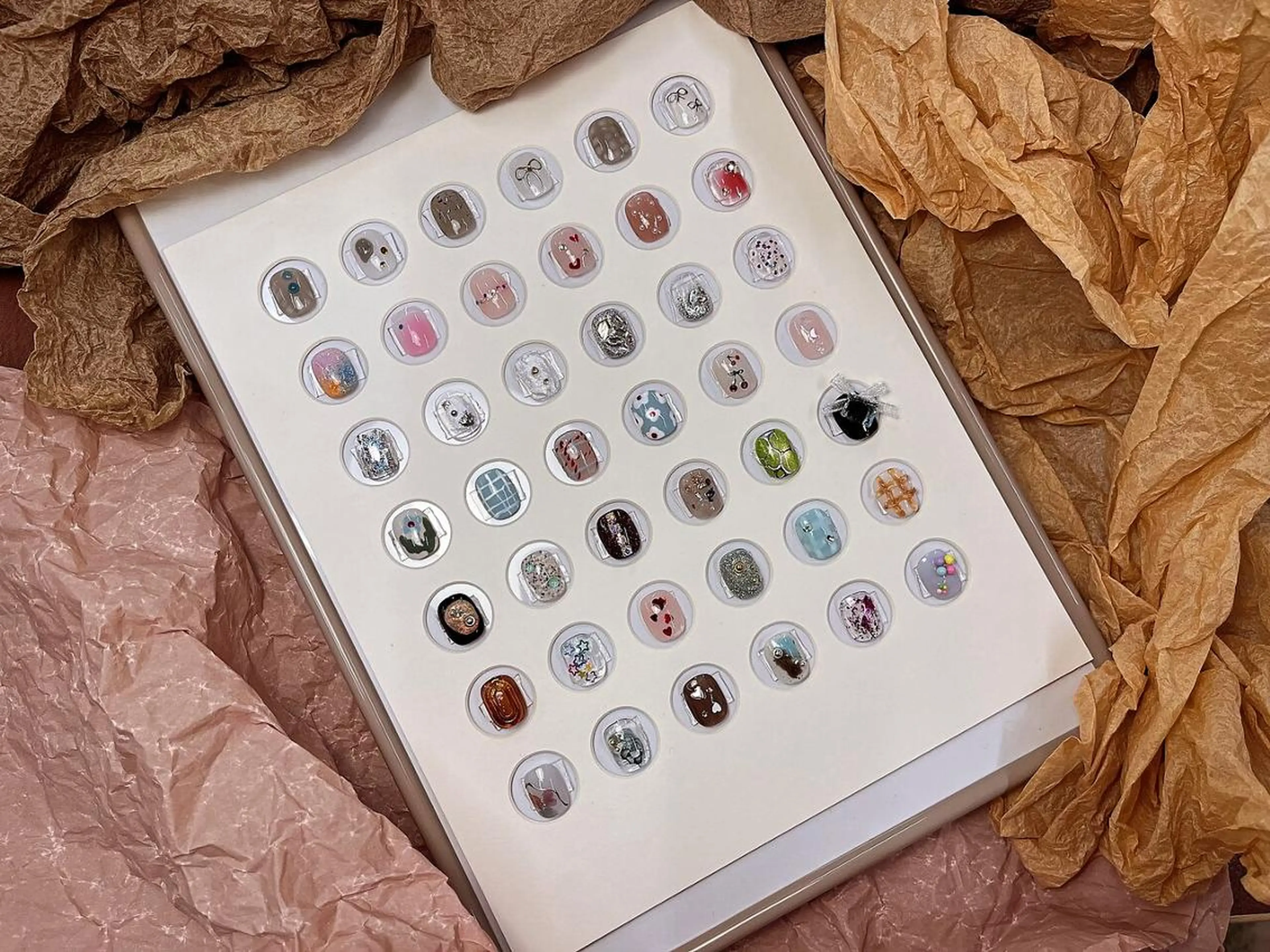 ネイル ハンドネイル ToliyDeliy ネイルサロンのネイルデザイン