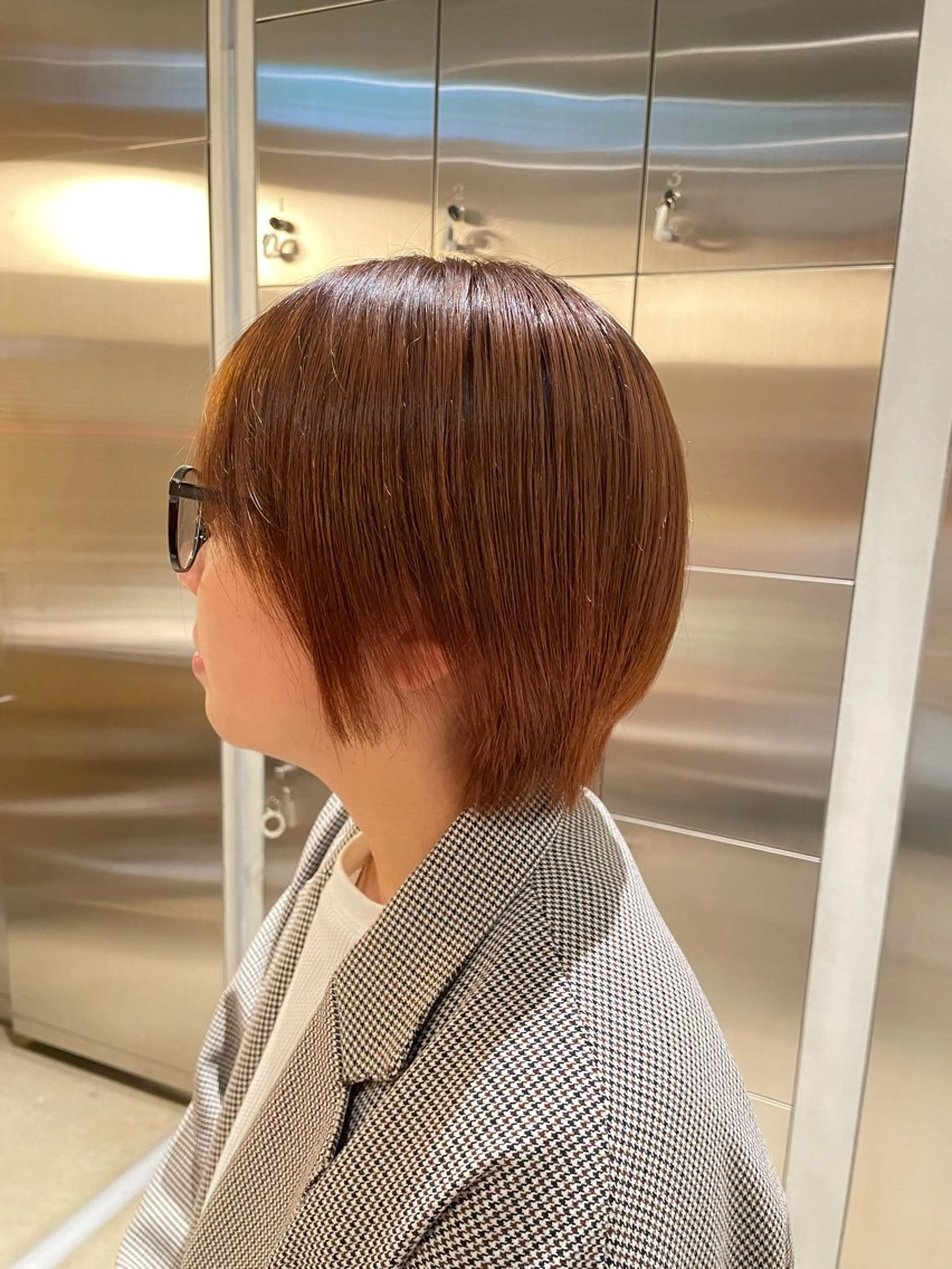 ショート カラー ブラウンカラー オレンジ オレンジブラウン 樋口 花穂のヘアスタイル