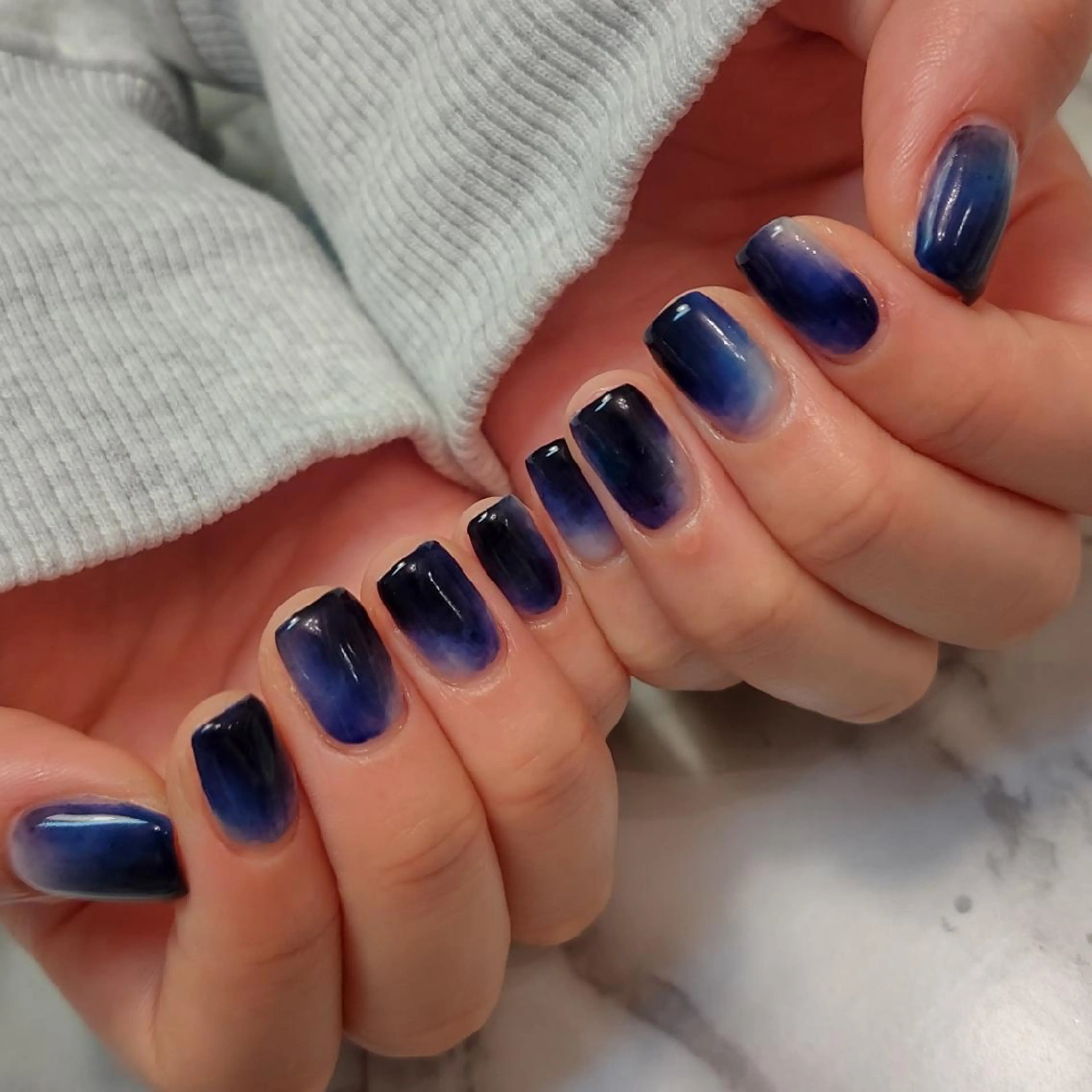 ネイル ニュアンスネイル ジェヌインネイル 河内のネイルデザイン