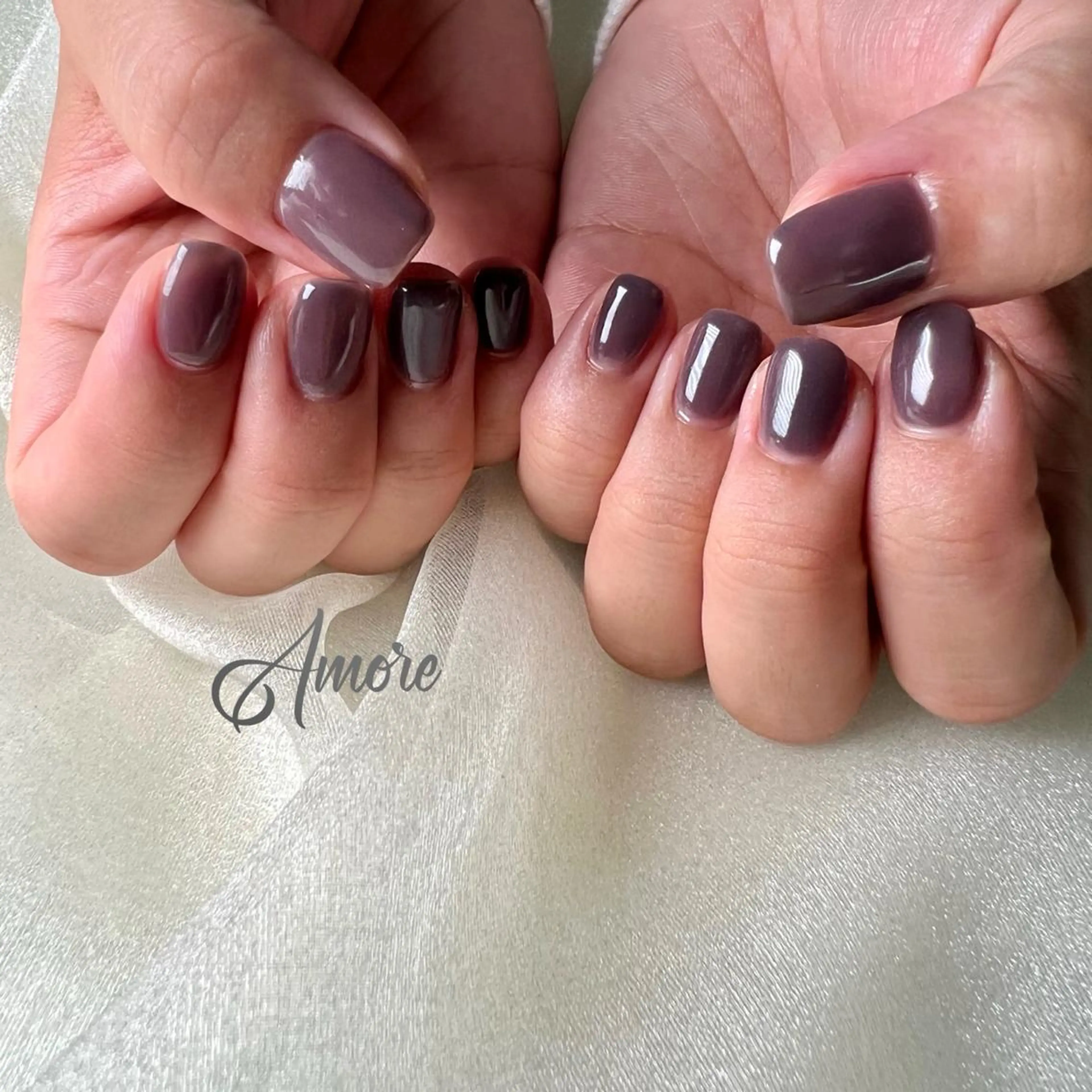 ネイル ジェルネイル 氷ネイル・うるうるネイル マグネットネイル ミラーネイル ニュアンスネイル You kyehwaのネイルデザイン