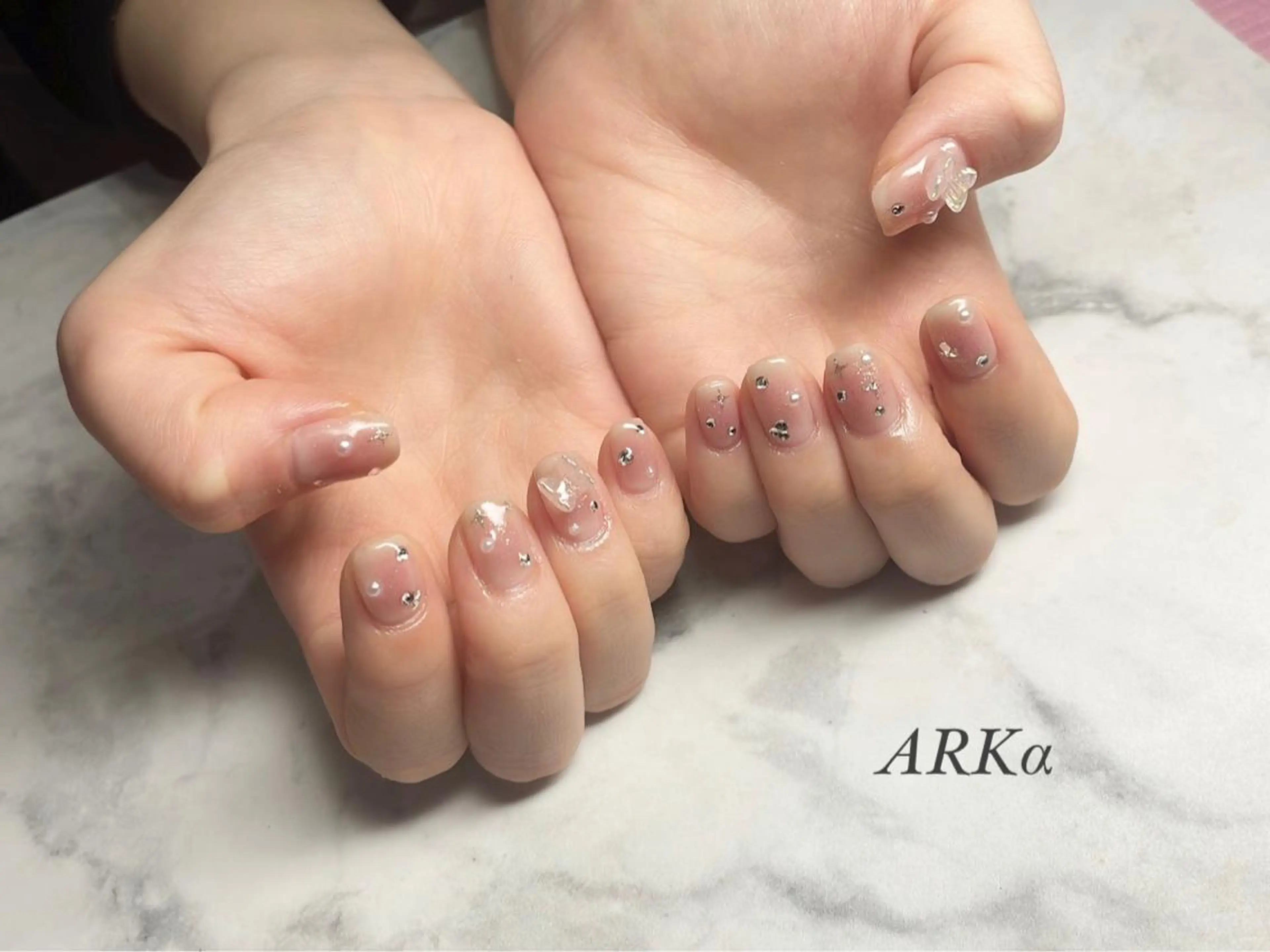ネイル ハンドネイル ARKα Nishiのネイルデザイン