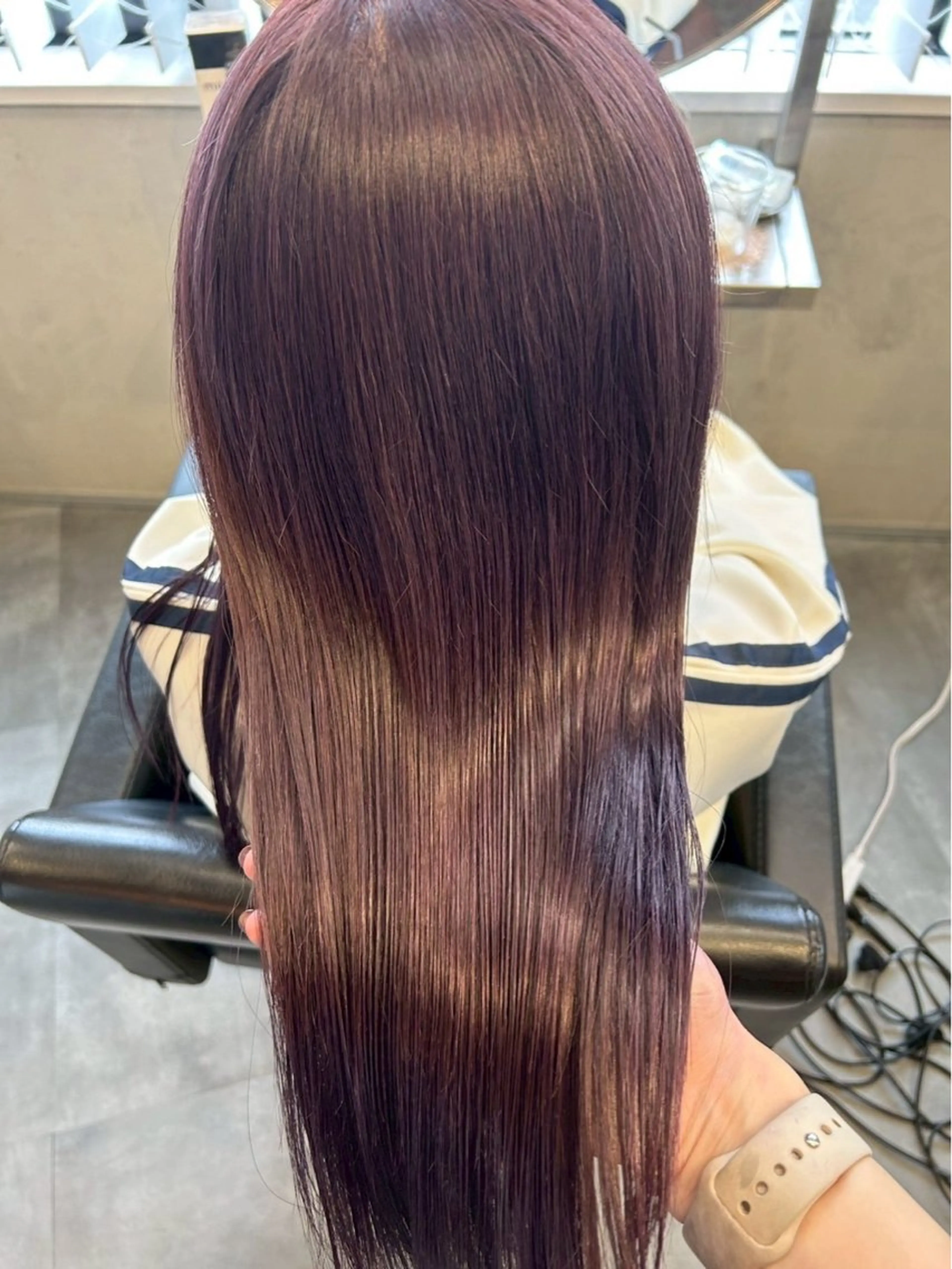 カラー 博多ブリーチ× 透明感/縮毛矯正のヘアスタイル