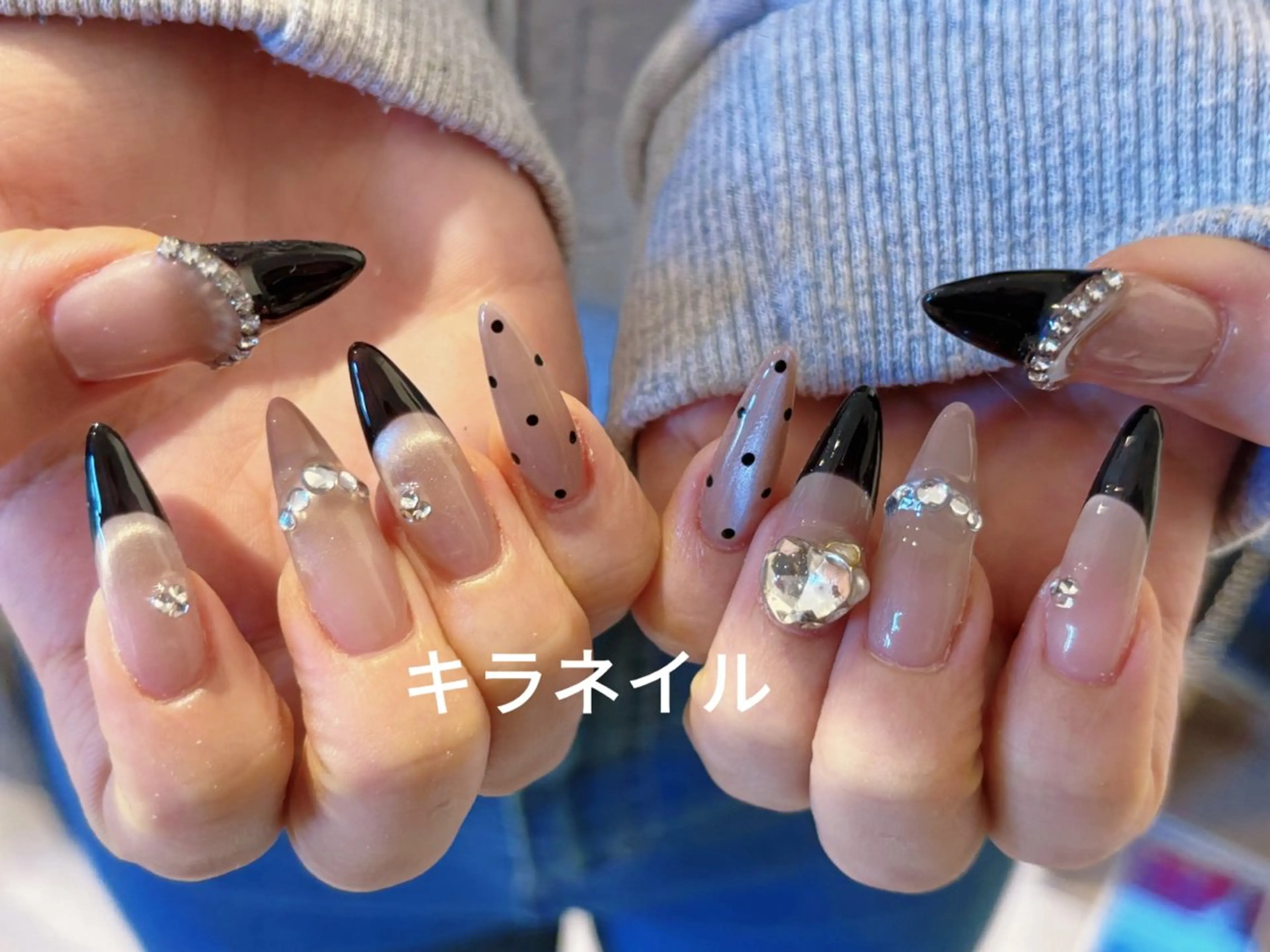 ネイル 💗ココ✨🪞 🎀co coのネイルデザイン