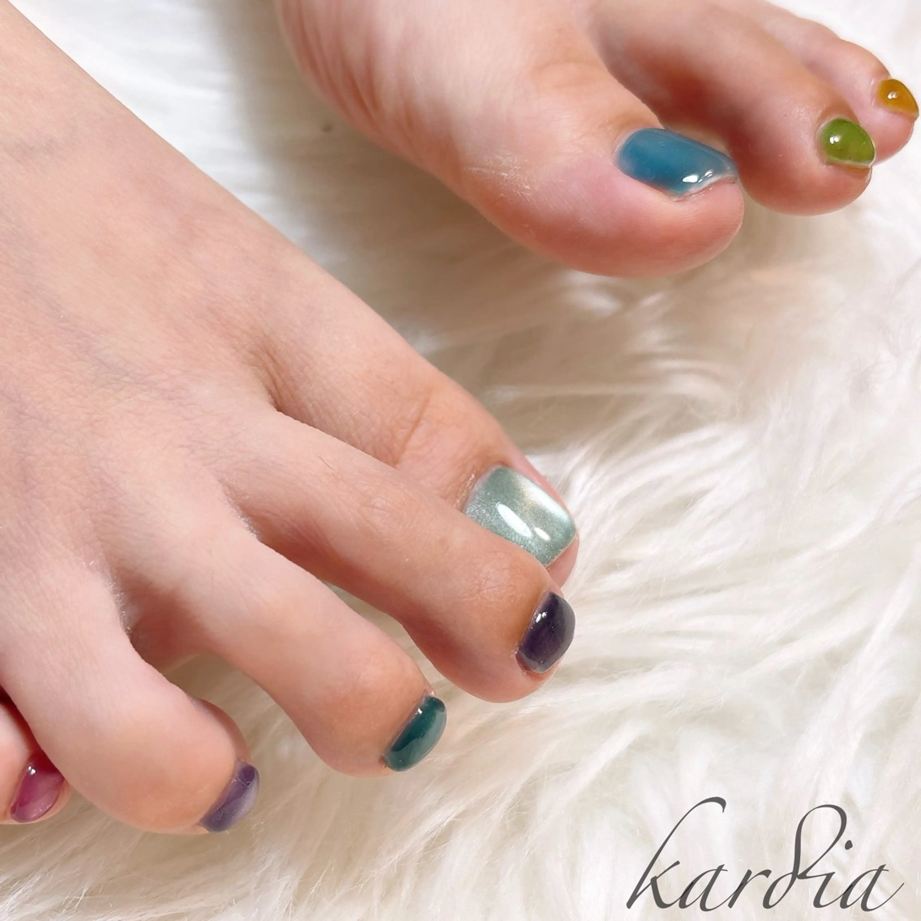 ネイル フットネイル καρδιά -ｶﾙﾃﾞｨｱ-のネイルデザイン