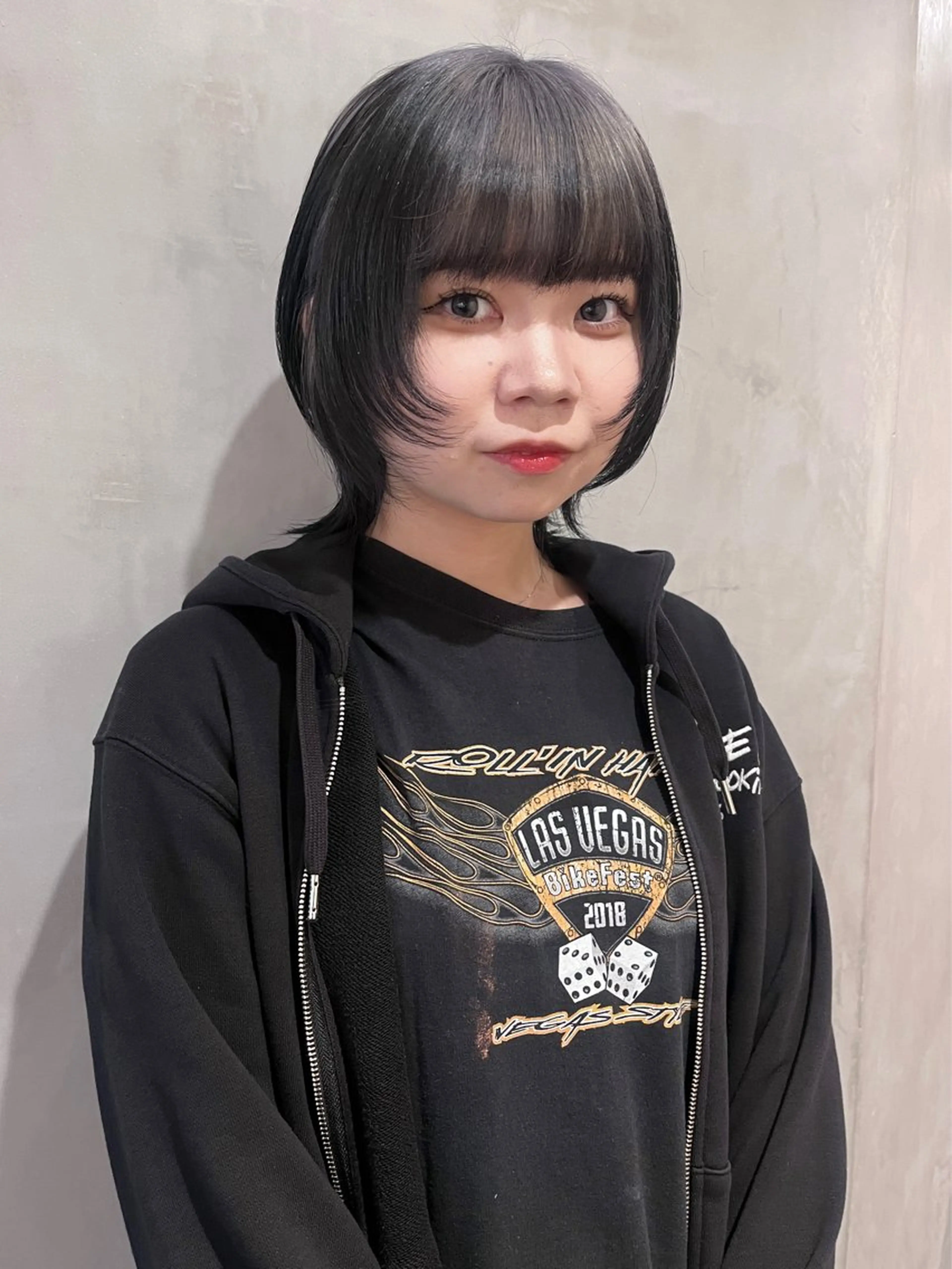 ショート カラー 黒髪 シルバー ヘアカラー トリートメント 顔まわり/暖色 可愛い特化🎀ゆうなのヘアスタイル