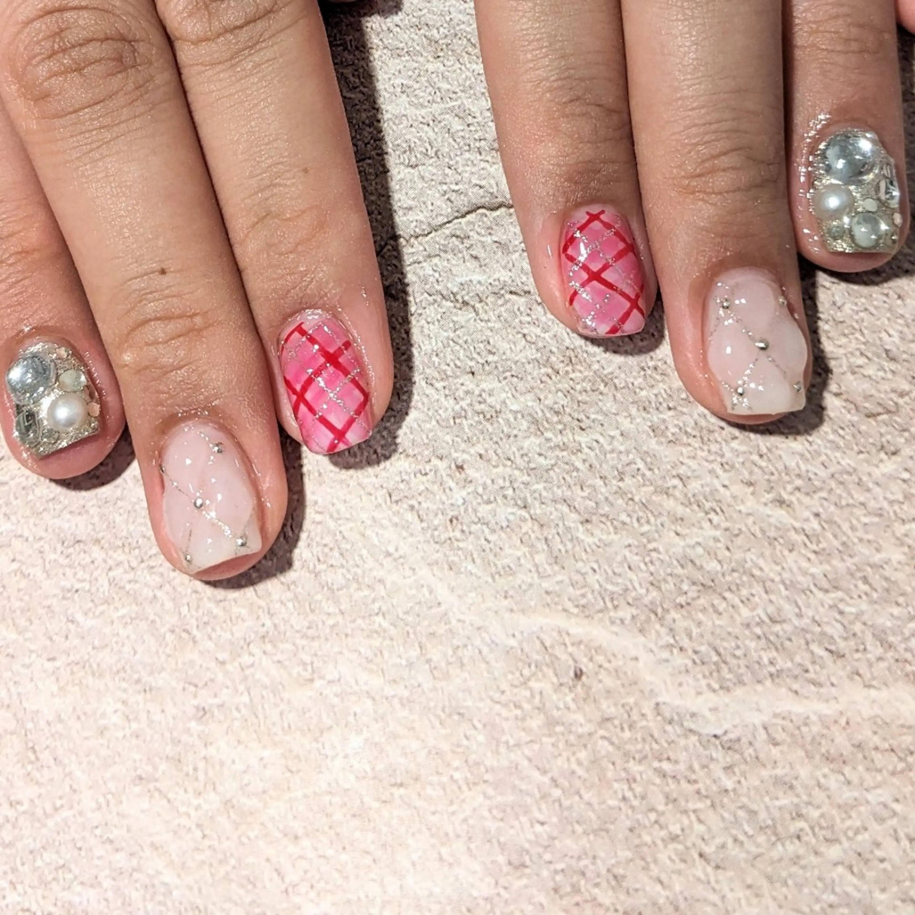 ネイル ｱｲﾗｯｼｭ ﾈｲﾙ ｻﾛﾝ つけるのマツエク・マツパデザイン