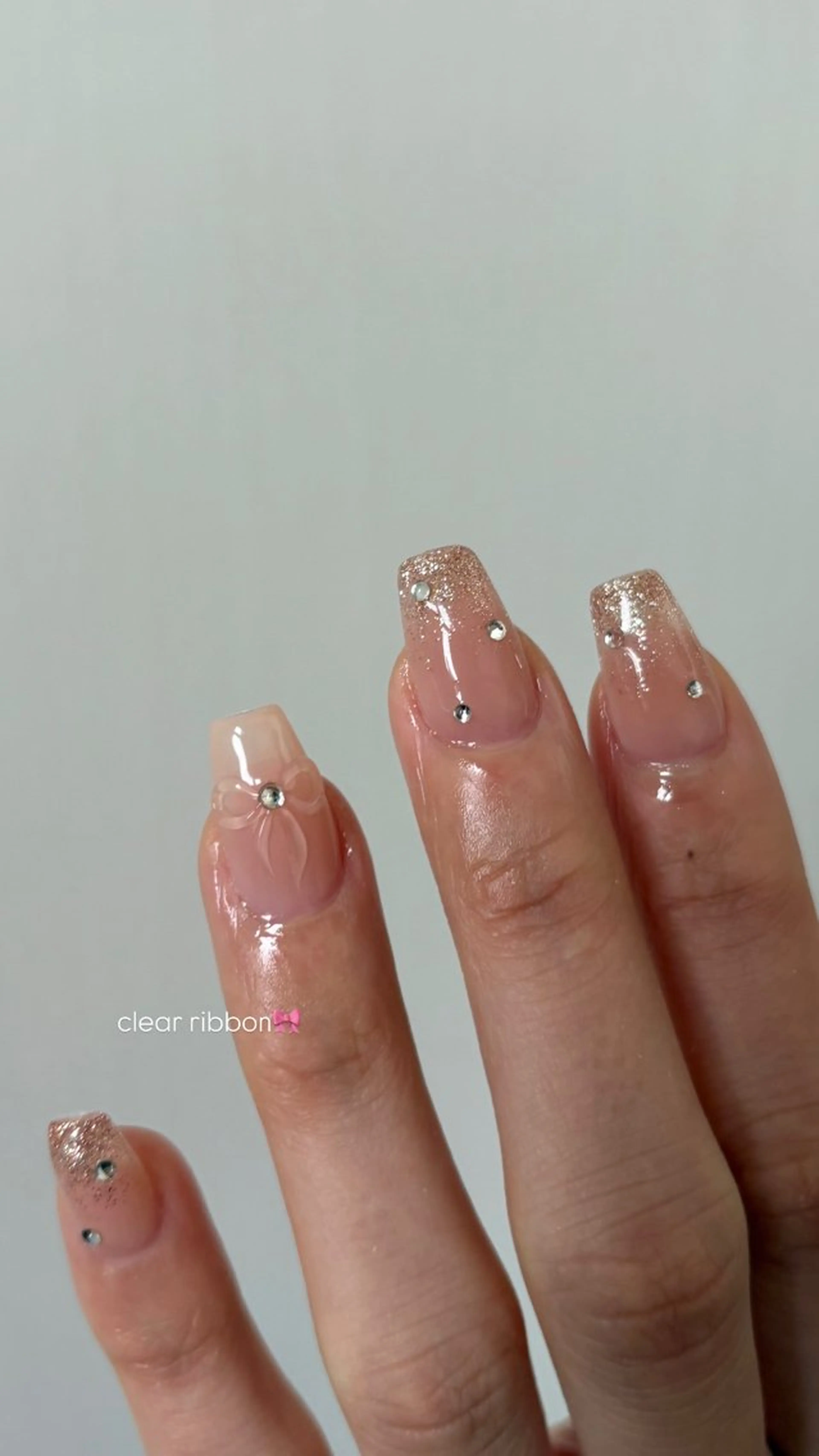 ネイル クリアネイル リボン private nailsalon Fofo所属・Fofo フォフォのネイルデザイン