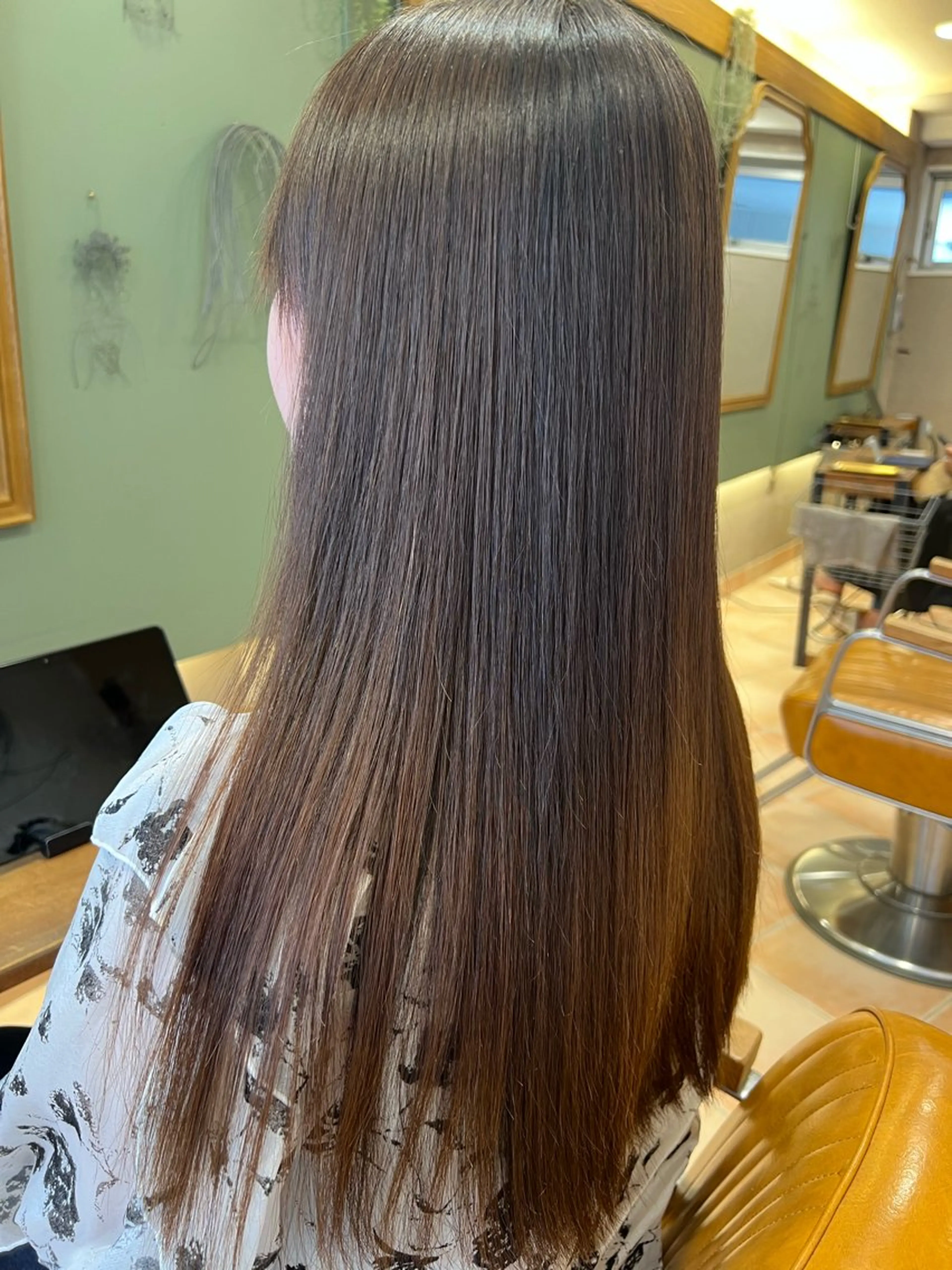 ロング 縮毛矯正 クロサワ ヨーコのヘアスタイル