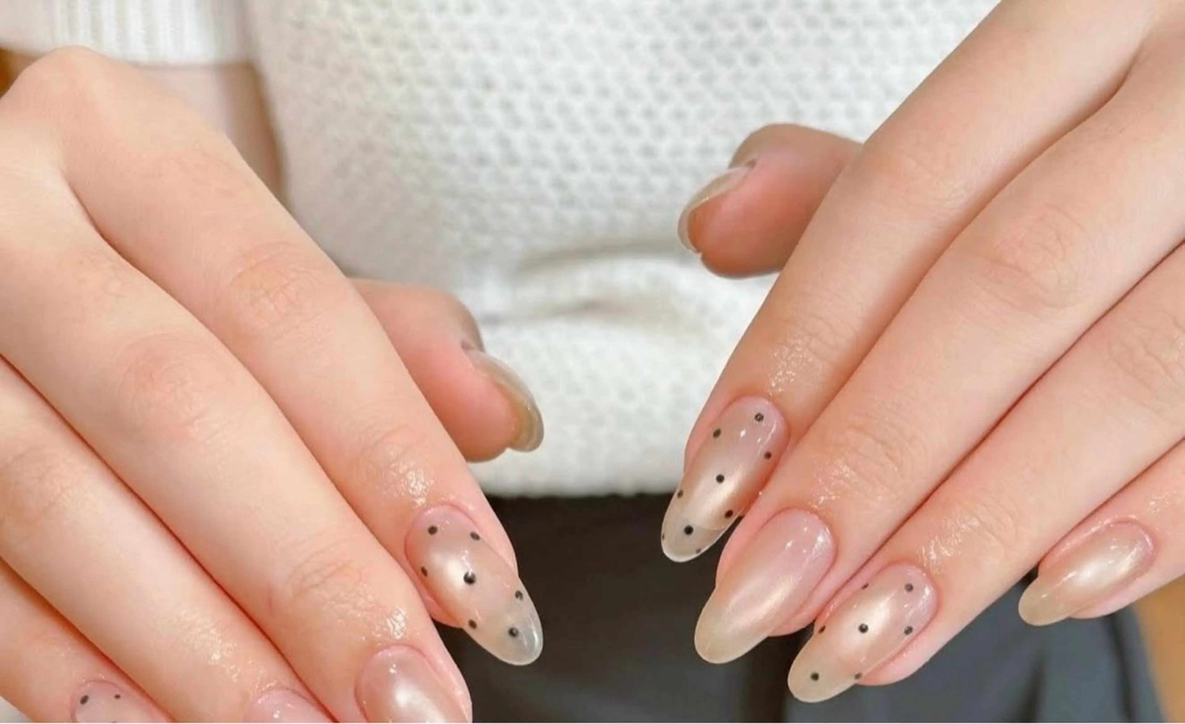 ネイル ハンドネイル T. Leeのネイルデザイン