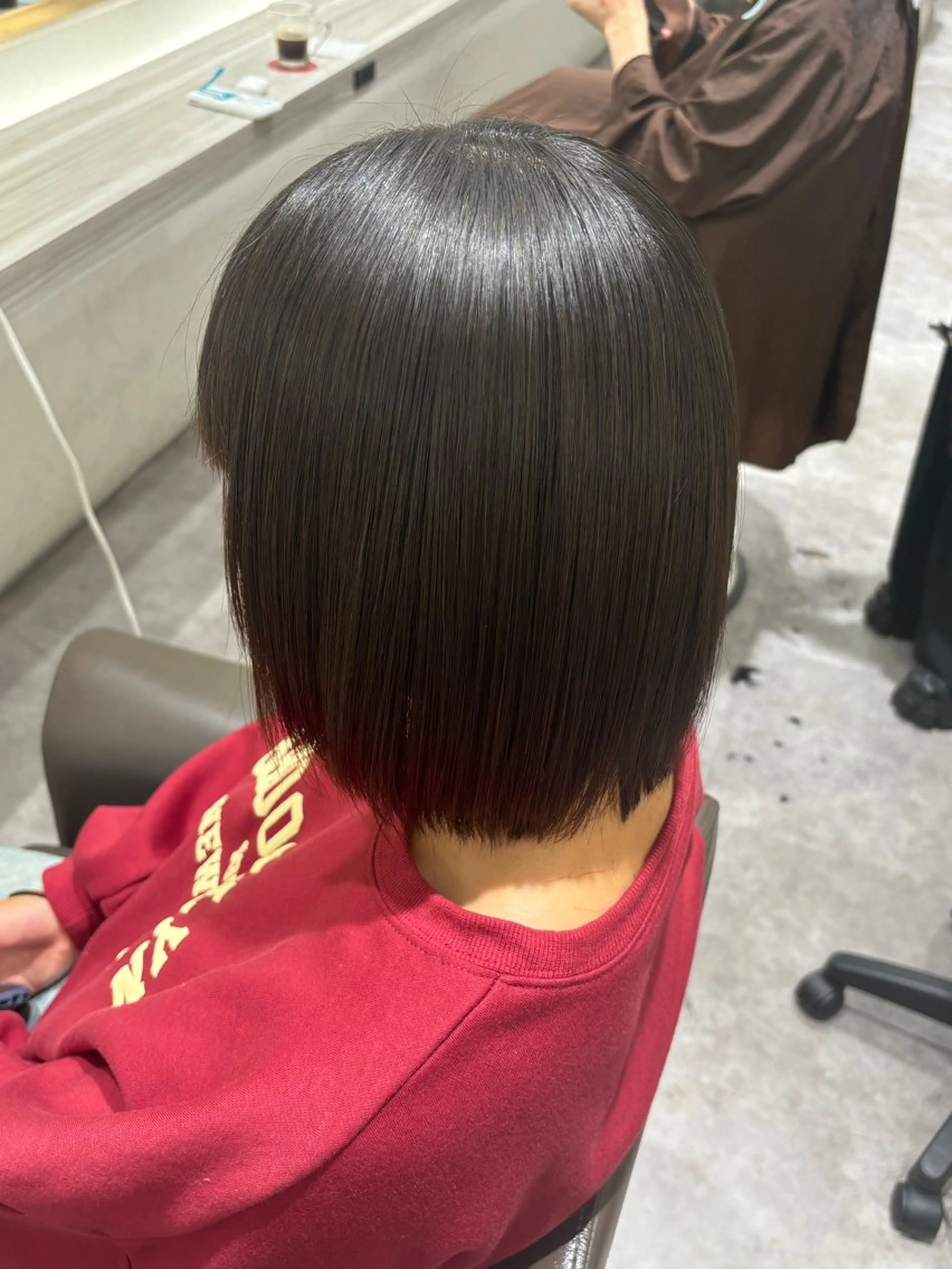 ミディアム カット 縮毛矯正 鈴木 颯のヘアスタイル