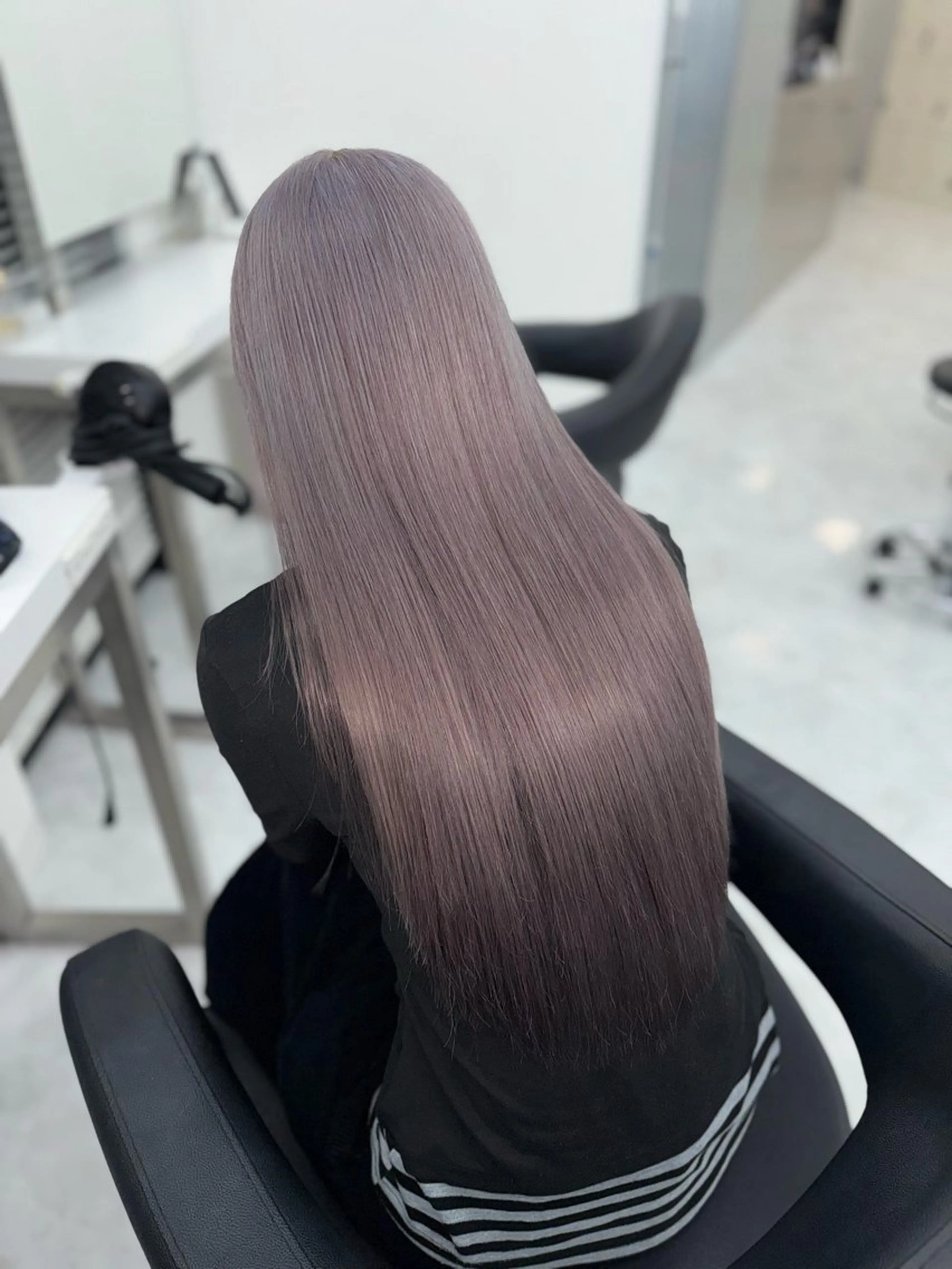 カラー ハイトーン/透明感 艶カラー/SAKI‎のヘアスタイル