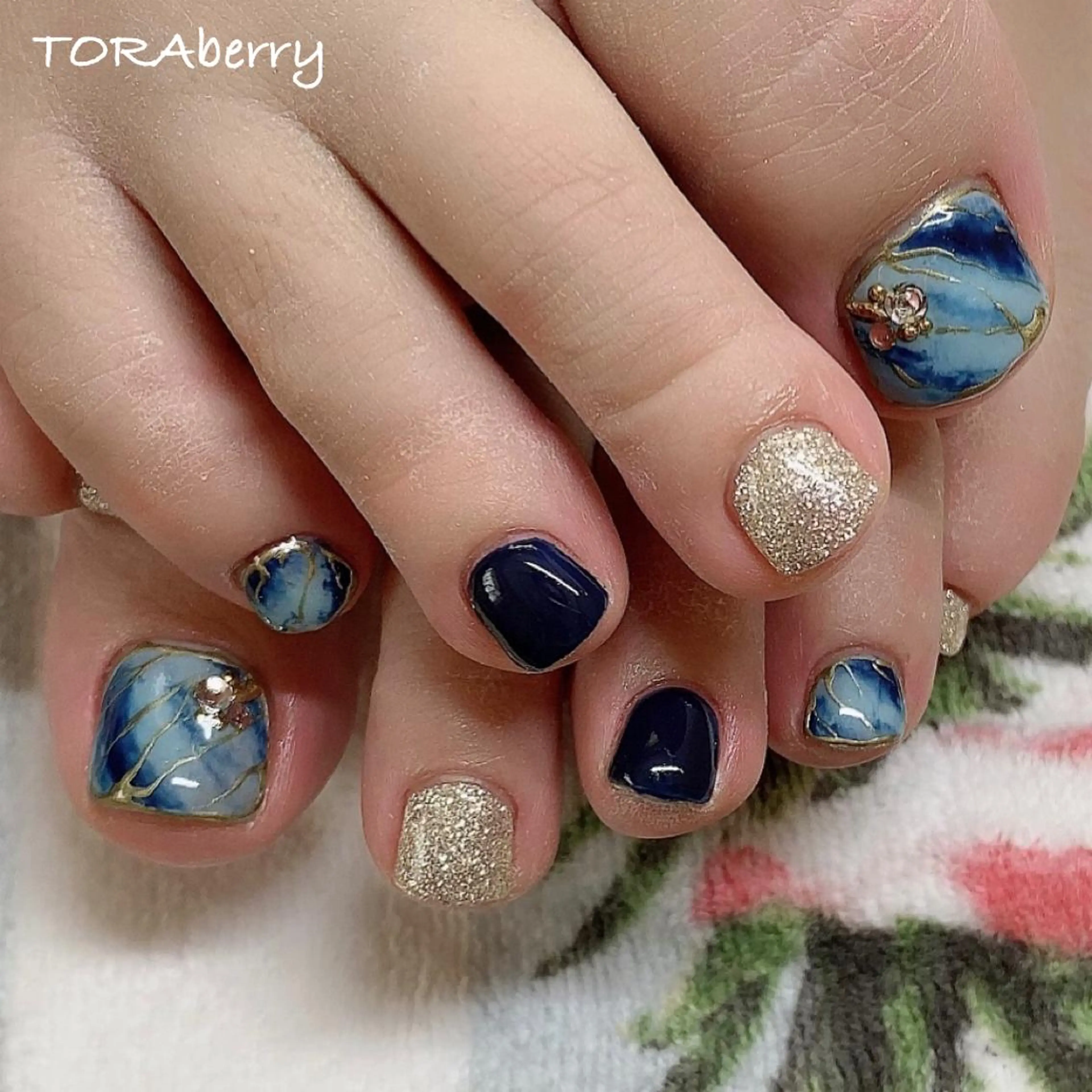 ネイル フットネイル フットネイル ネイリスト なつみのネイルデザイン