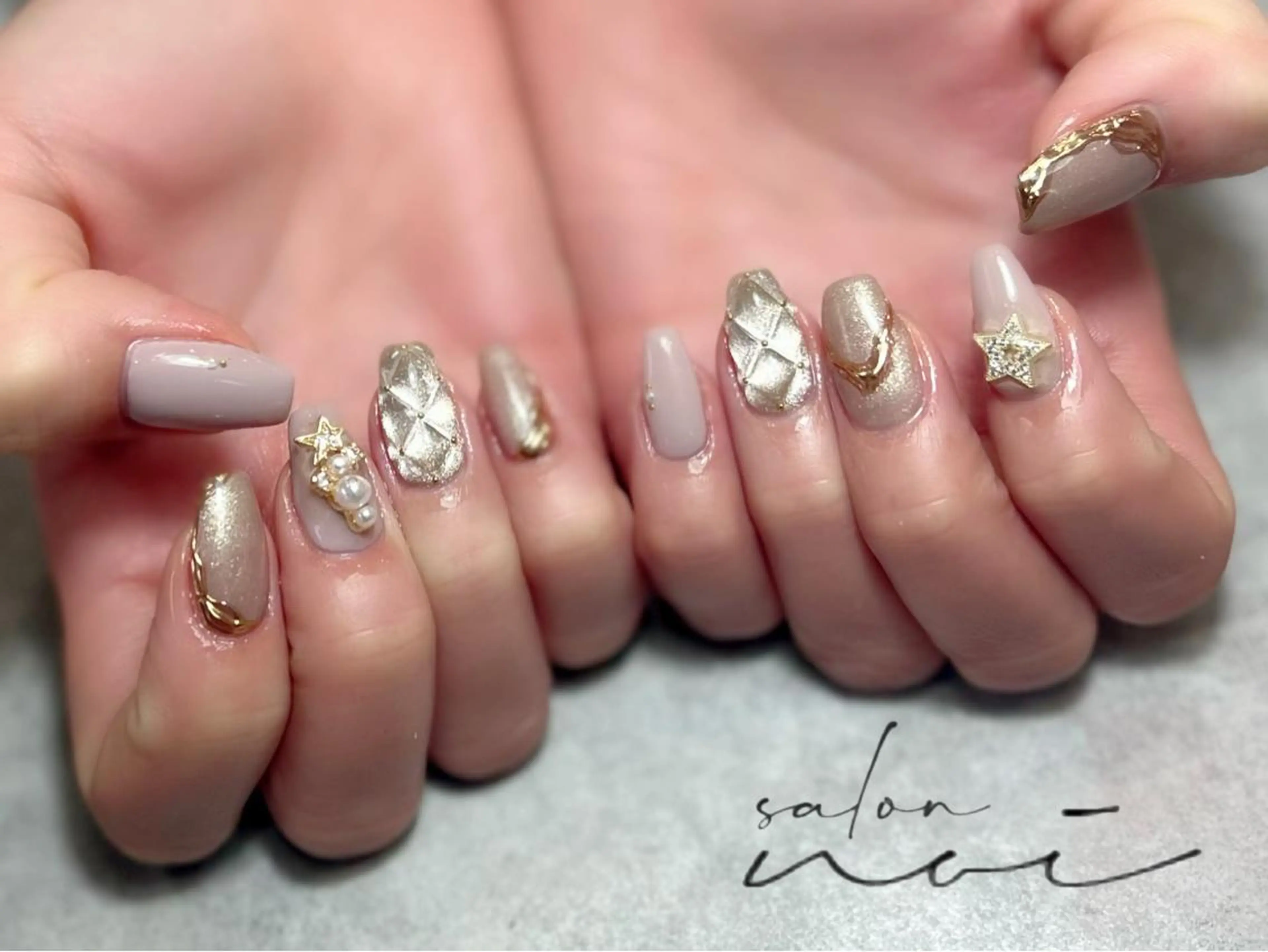 ネイル salon noi所属・salon noiのネイルデザイン