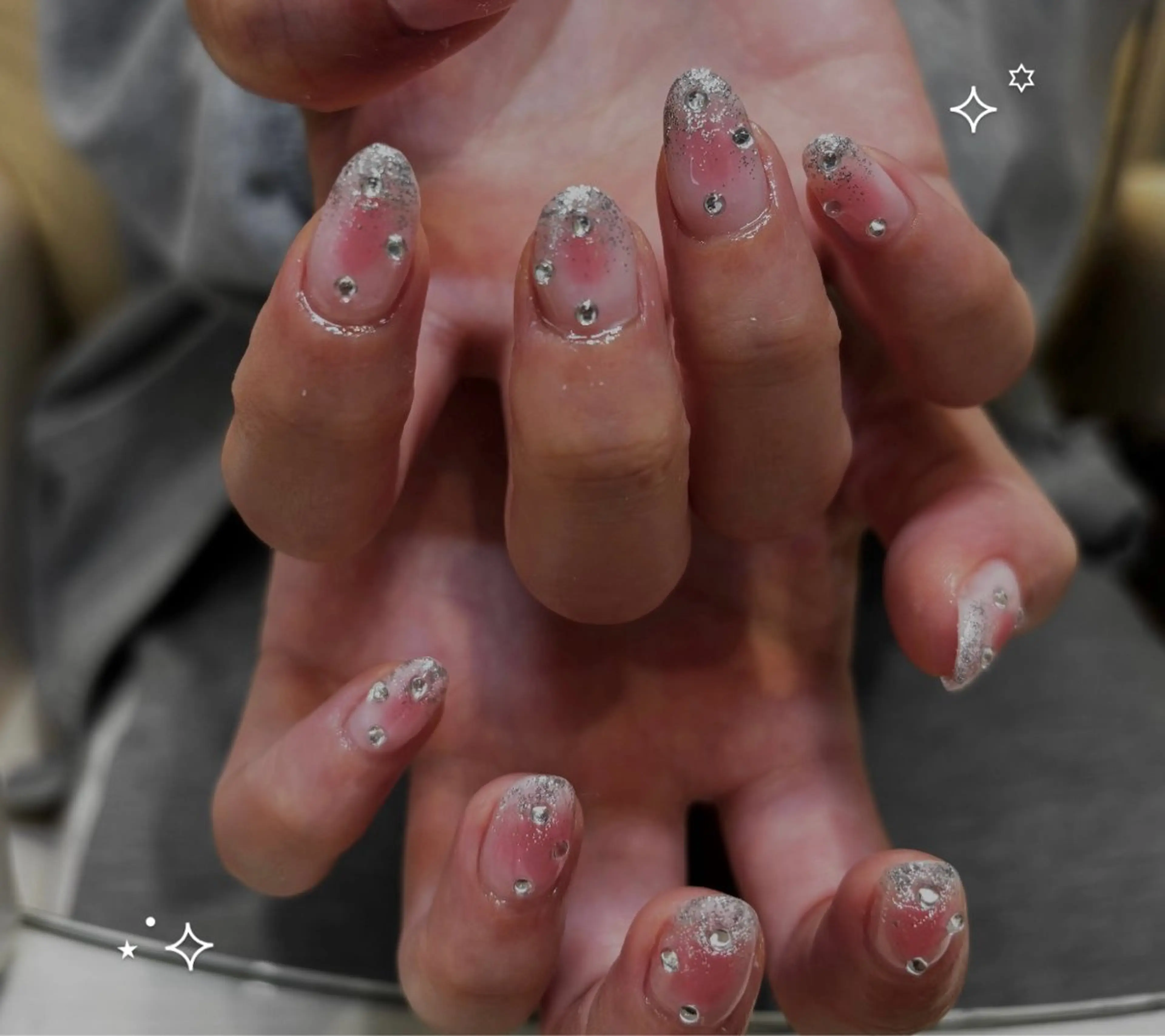 ネイル チークネイル ICONIQ春日店所属・渕上 花純のネイルデザイン