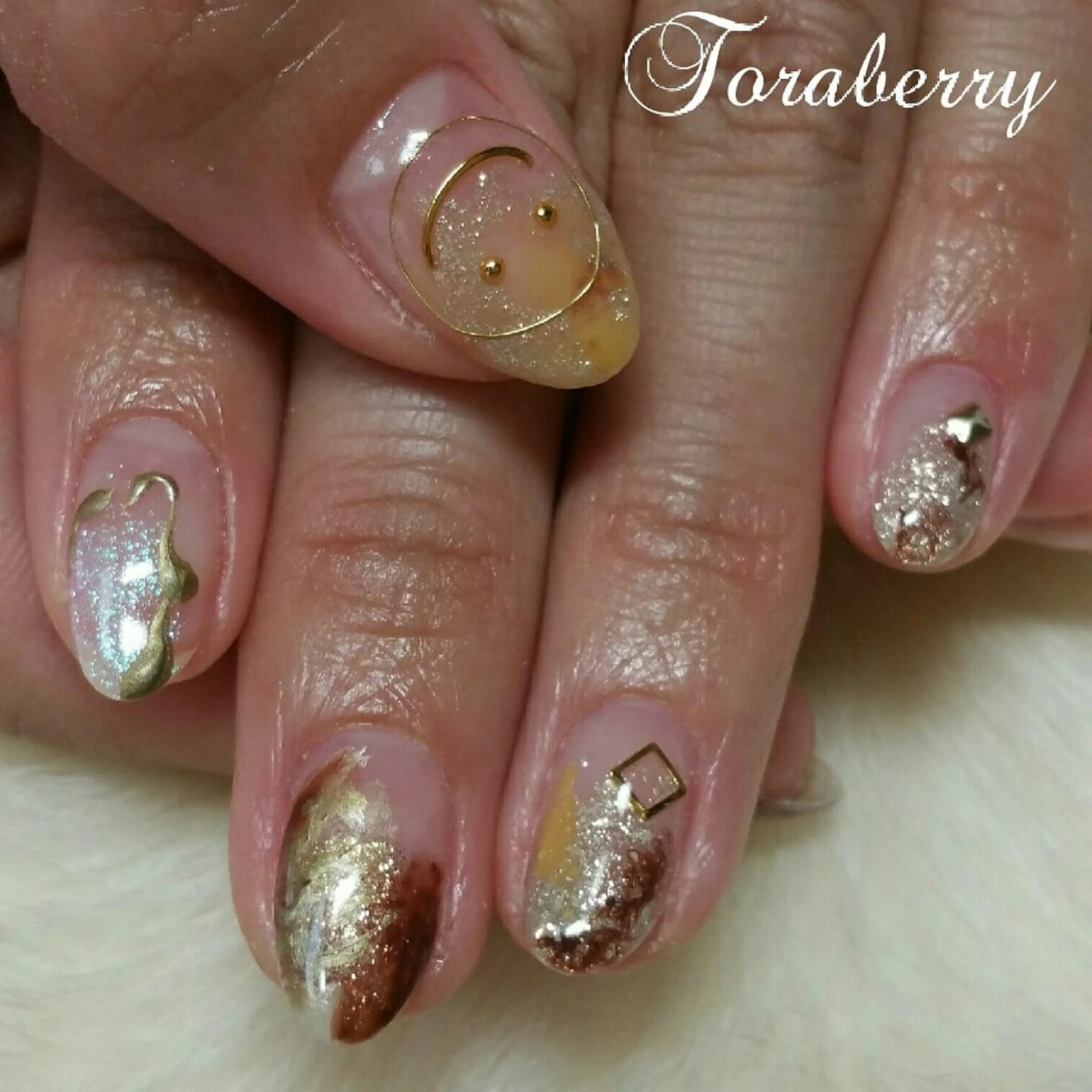 ネイル ニュアンスネイル ネイリスト なつみのネイルデザイン