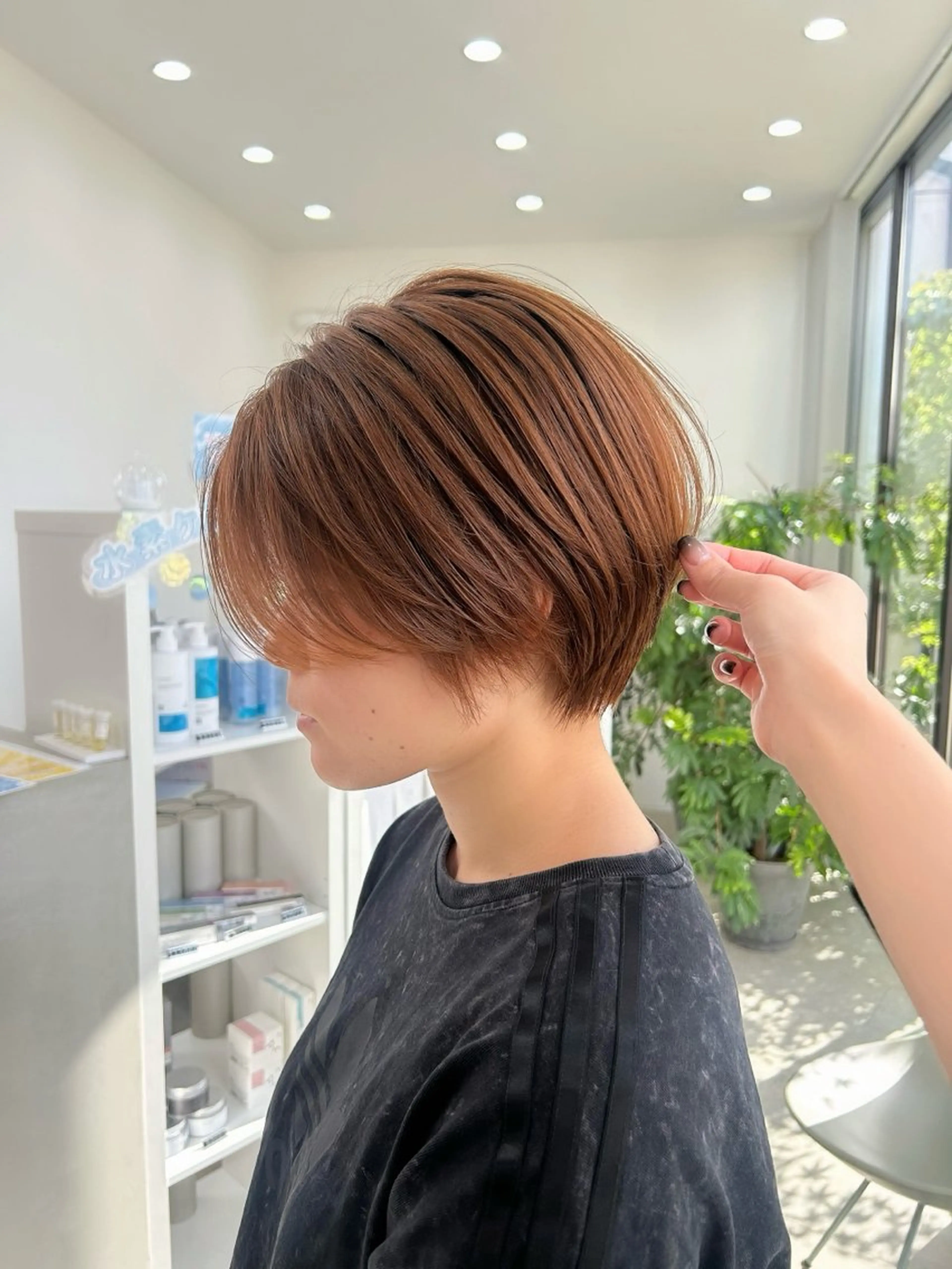 ショート カラー カット ヘアカラー トリートメント suehiro yunaのヘアスタイル
