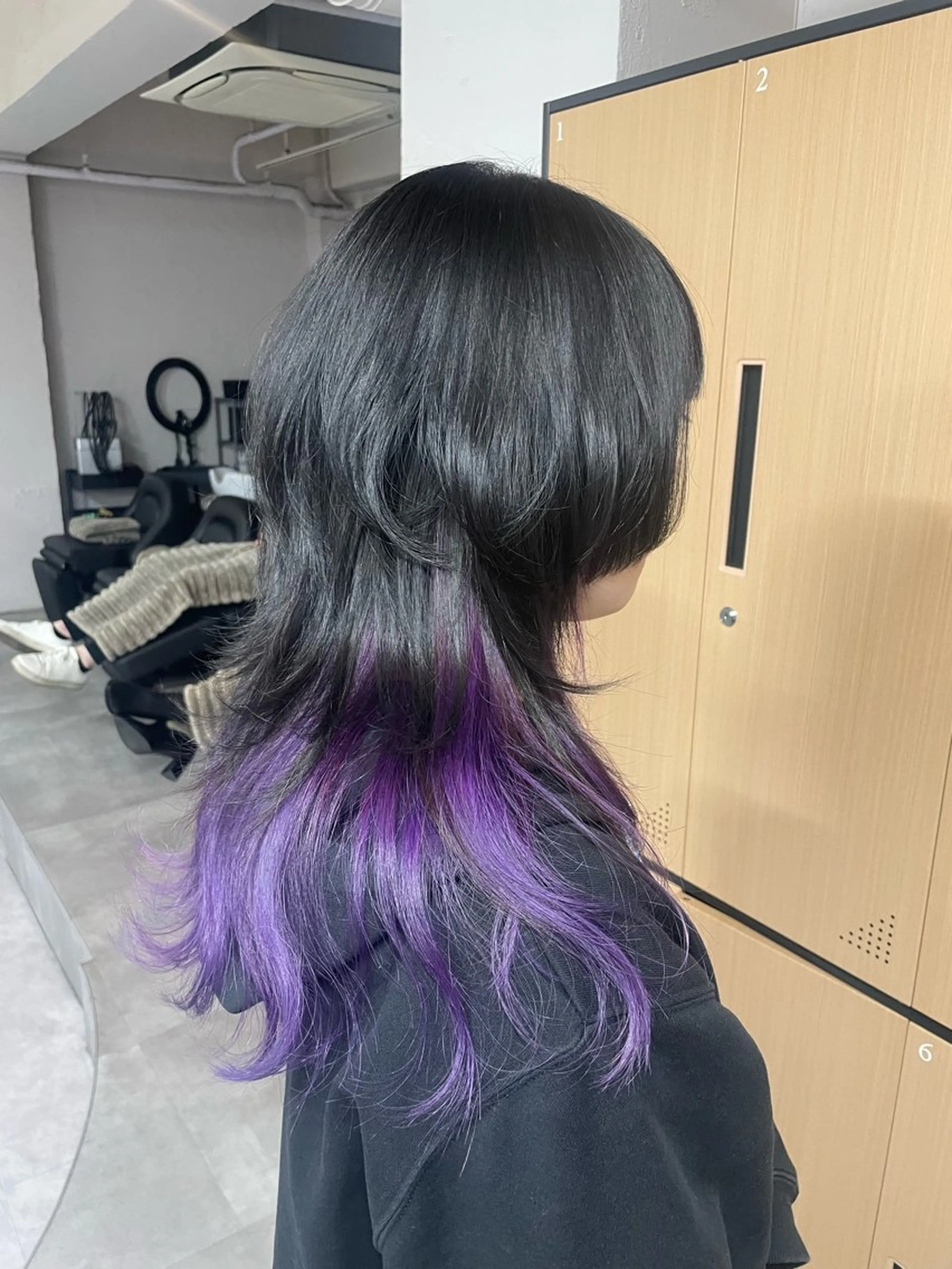 全体カット+ポイントブリーチ+フルカラー〚インナーカラー/ハイライト/グラデーション〛の写真