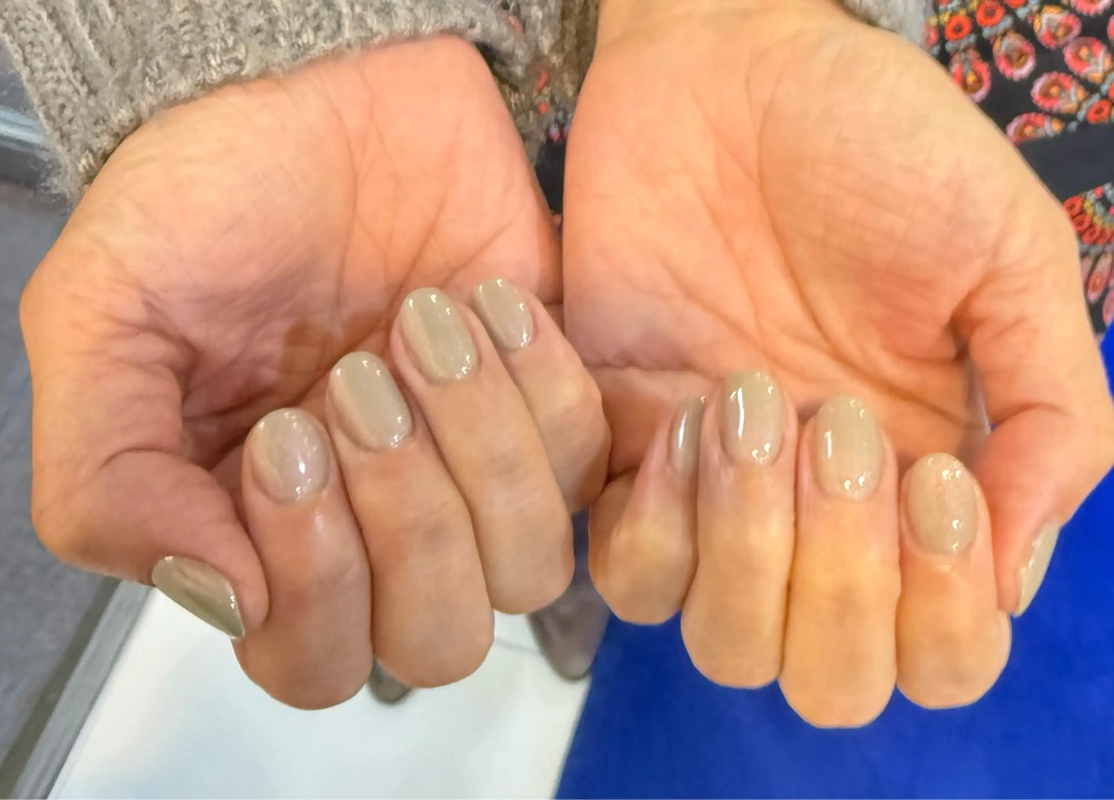 ネイル Blue Reef 四谷三丁目所属・たかの はづきのネイルデザイン