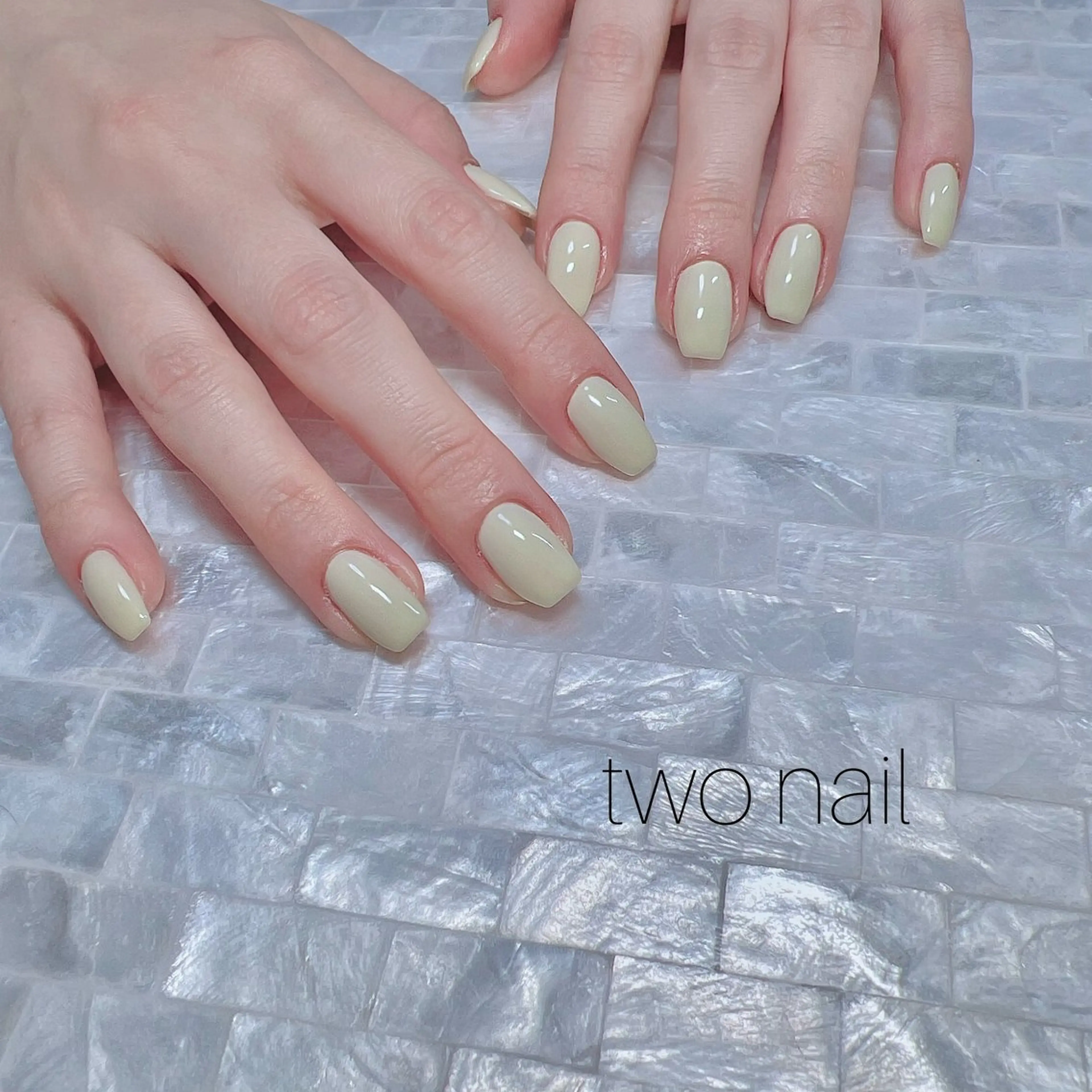 ネイル ネイルチップ ホワイト ハンドネイル two nailのネイルデザイン