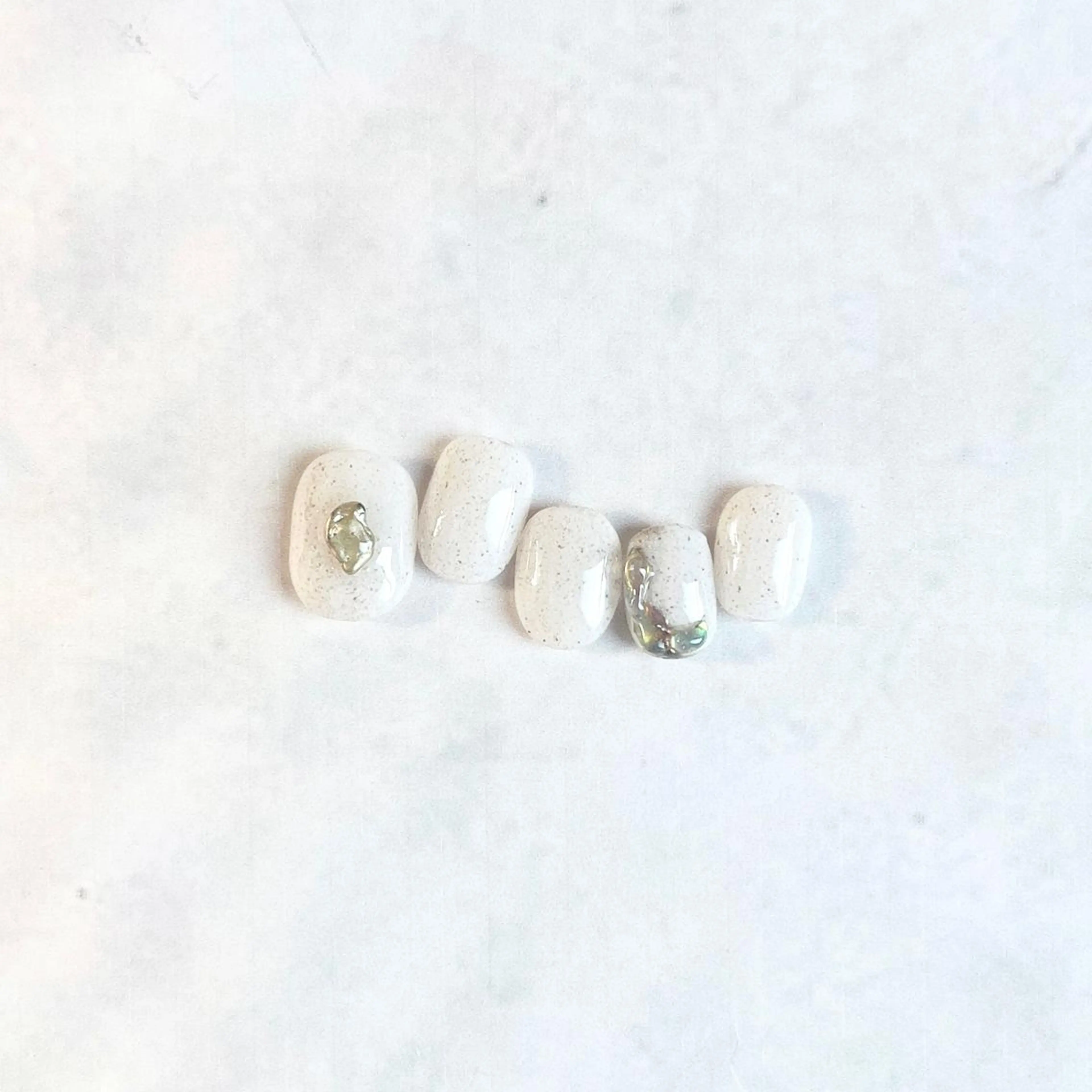 ネイル ぷっくりネイル シンプルネイル フリーランス¨̮⃝ ネイリストOKADAのネイルデザイン