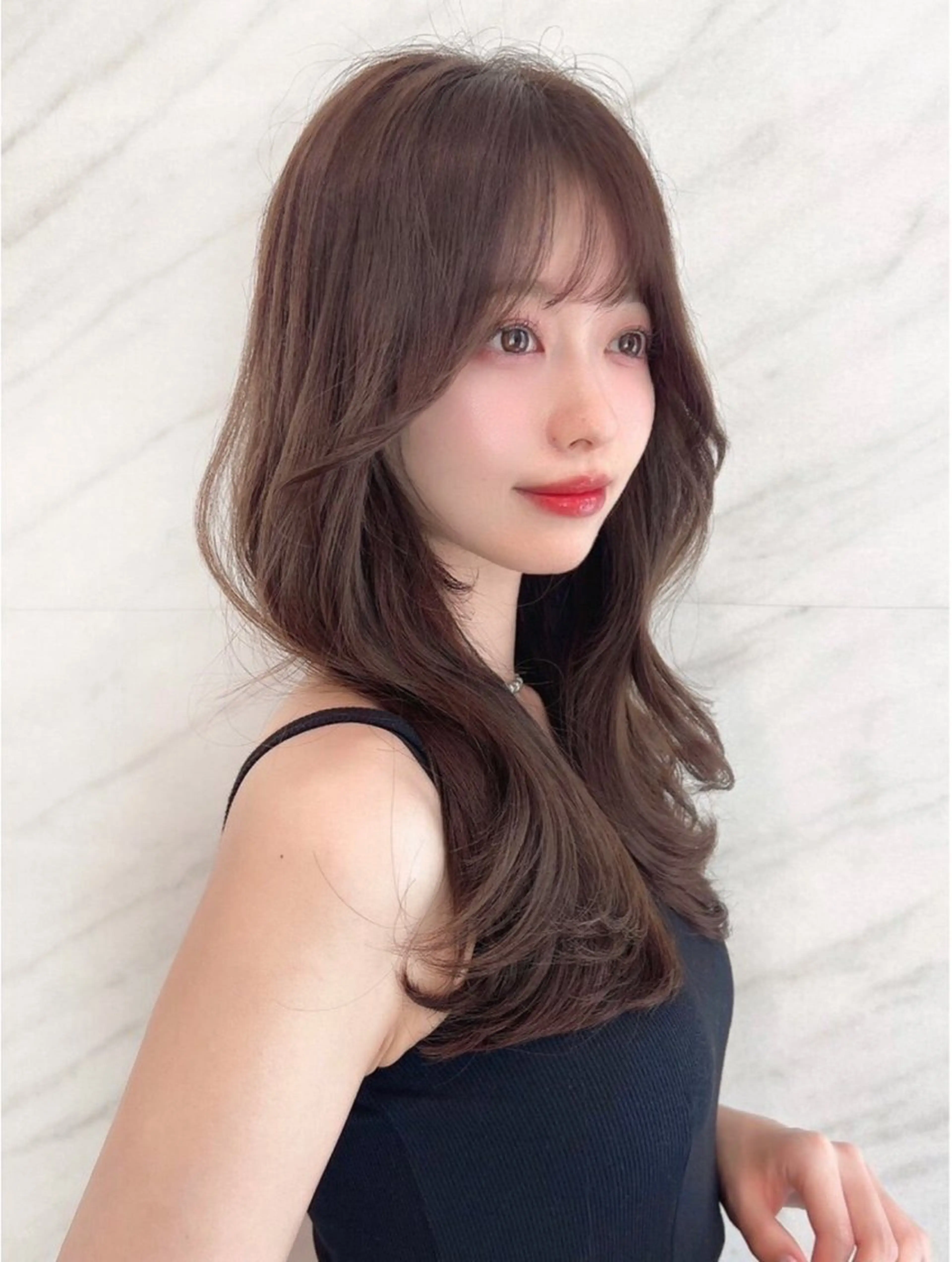 ロング カラー 透明感カラー🤎 中川智帆のヘアスタイル