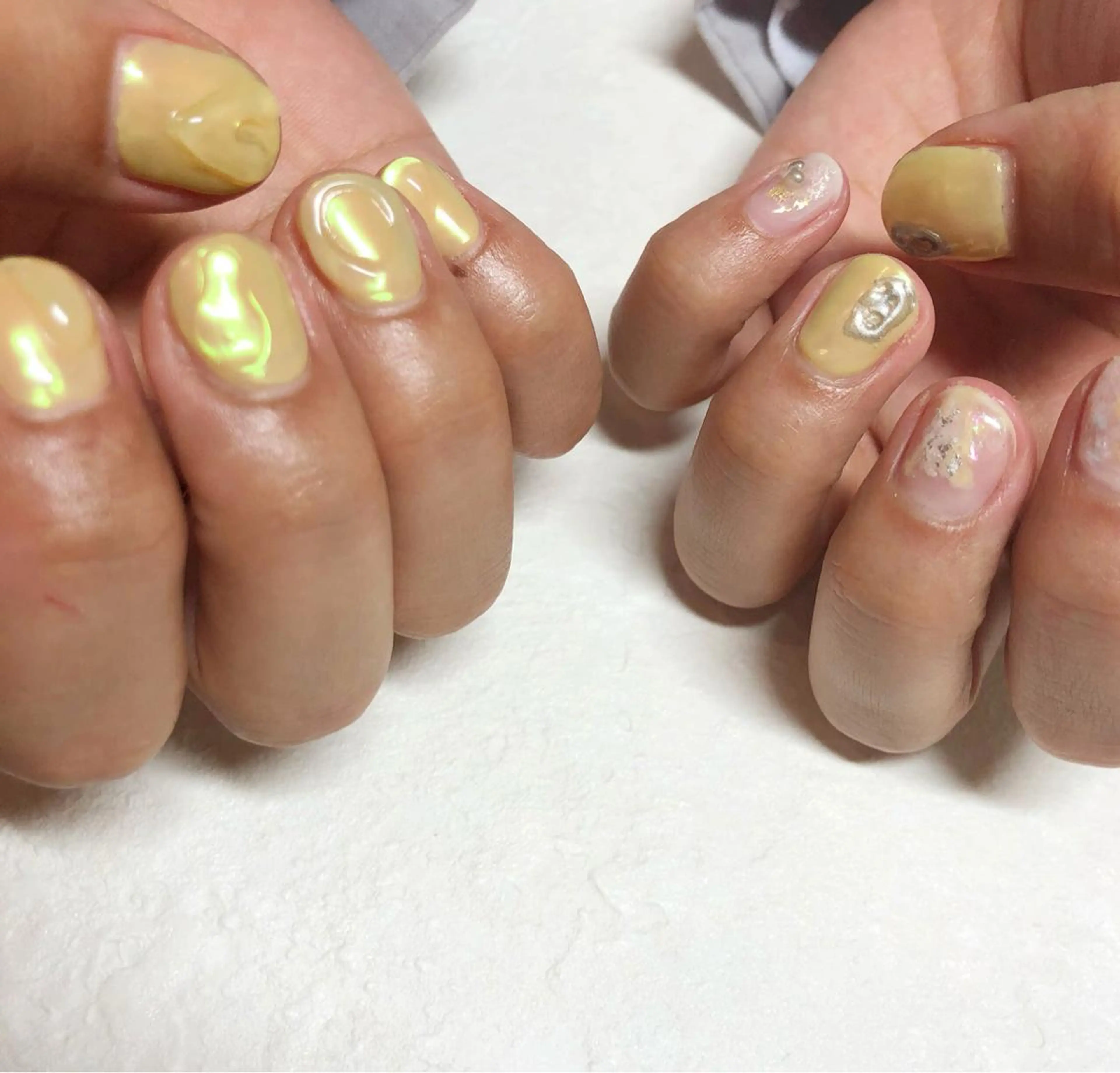 ネイル ニュアンスネイル clocln  / Suzukaのネイルデザイン