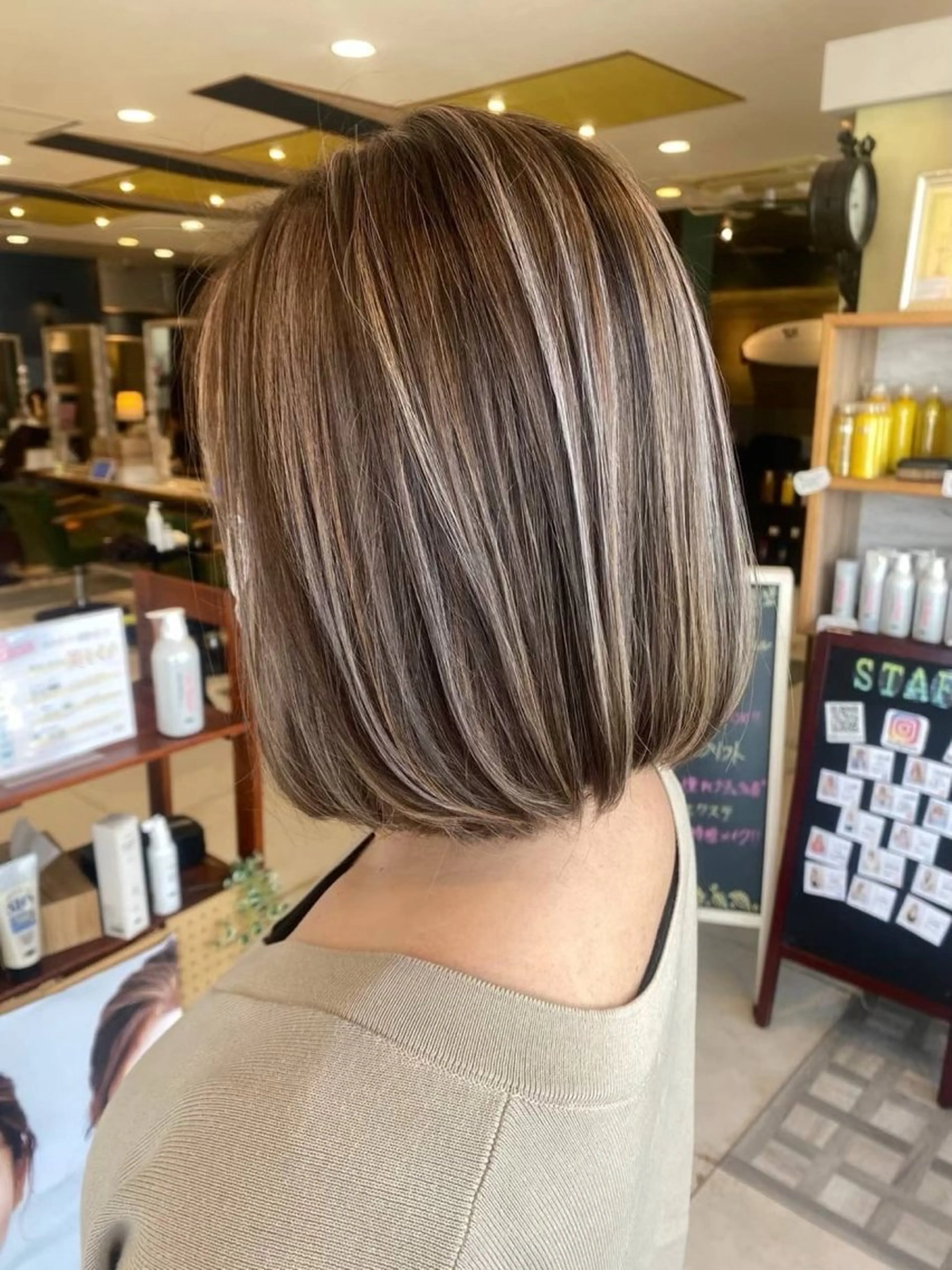 学割‼️ハイライト＋艶カラー✨🩵🫧の写真