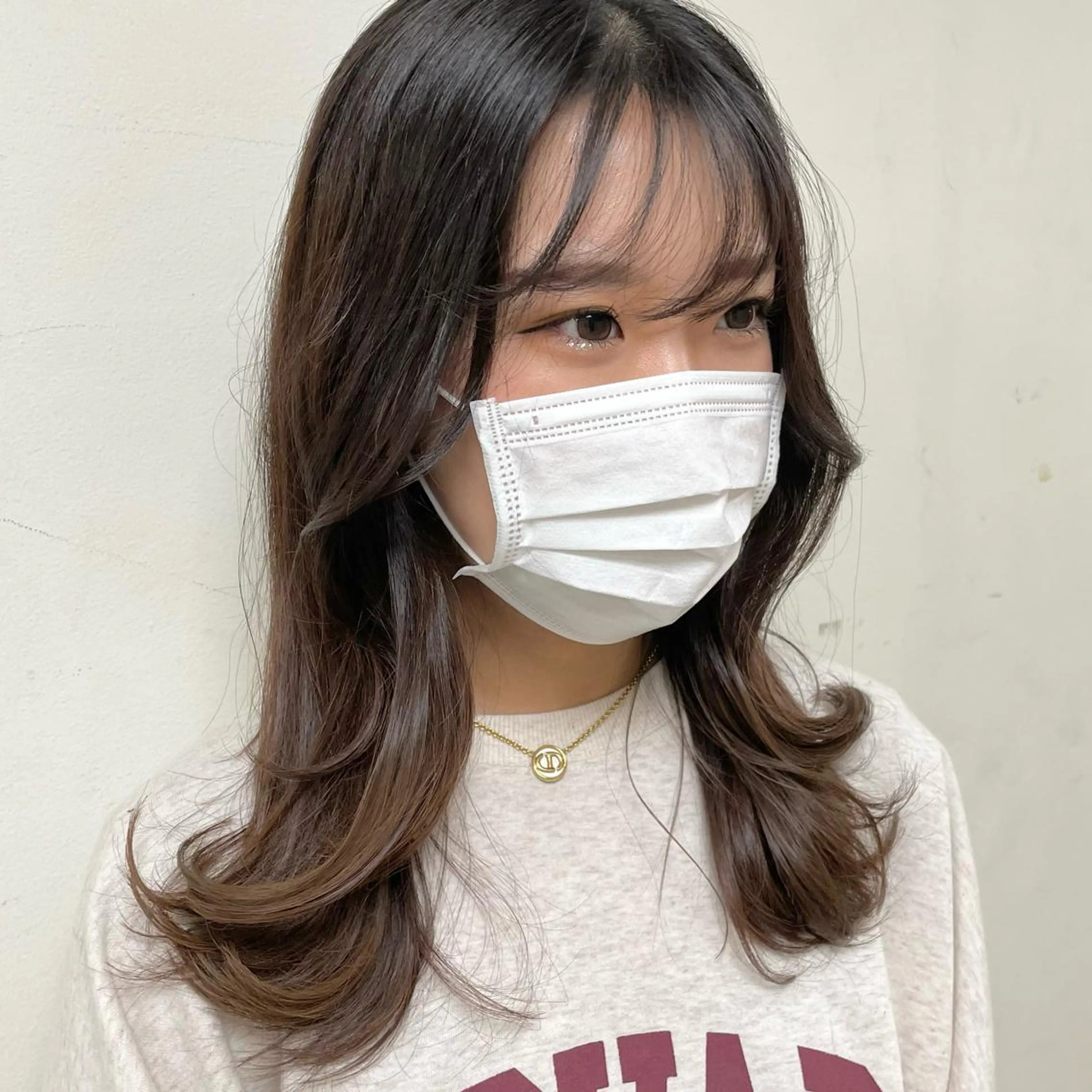 セミロング カラー ヘアアレンジ maoブリーチ無し 似合わせカラーのヘアスタイル