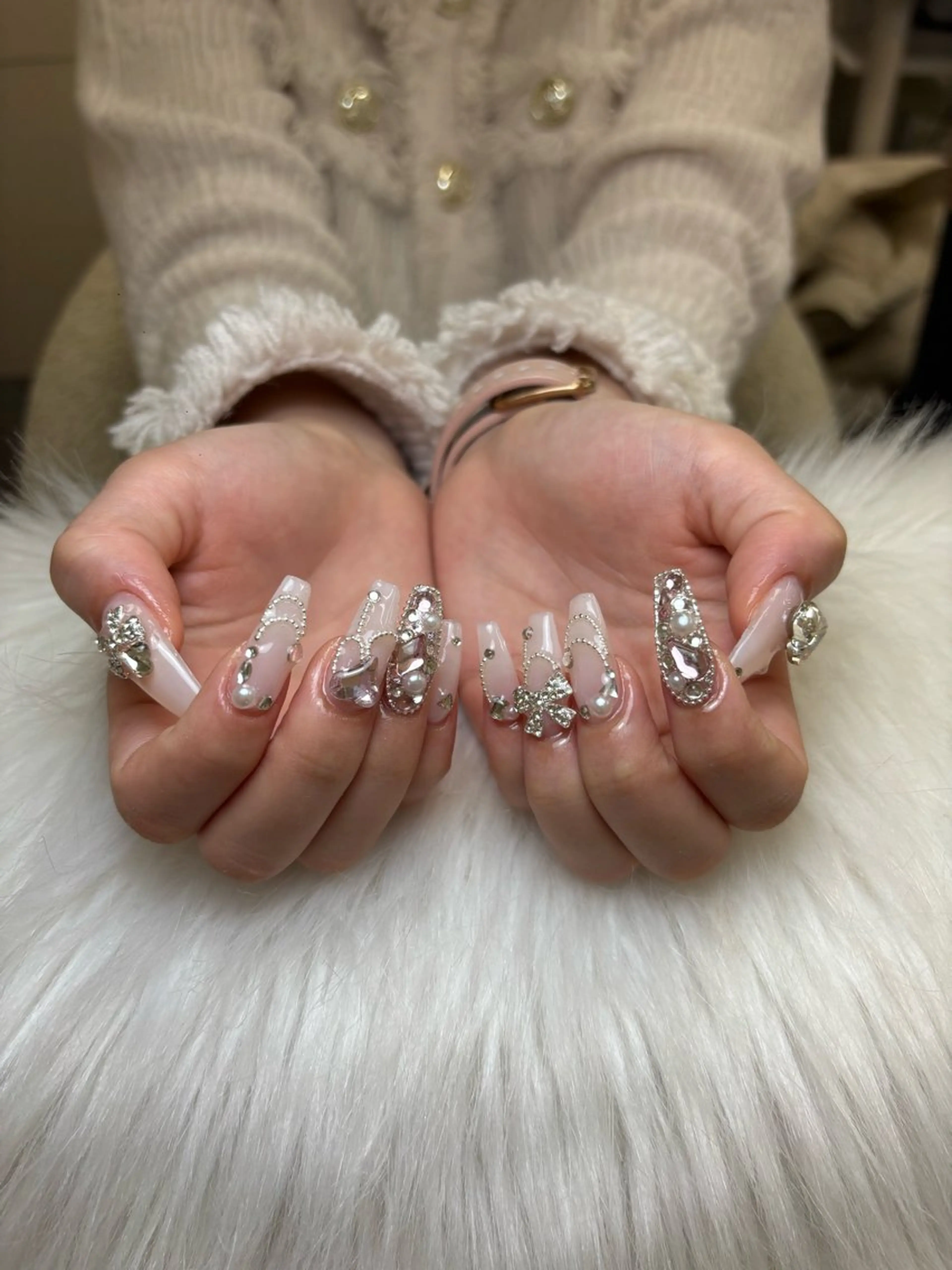 ネイル グラデーション キラキラネイル ワンカラーネイル 冬ネイル Jenn Nail Salonのネイルデザイン