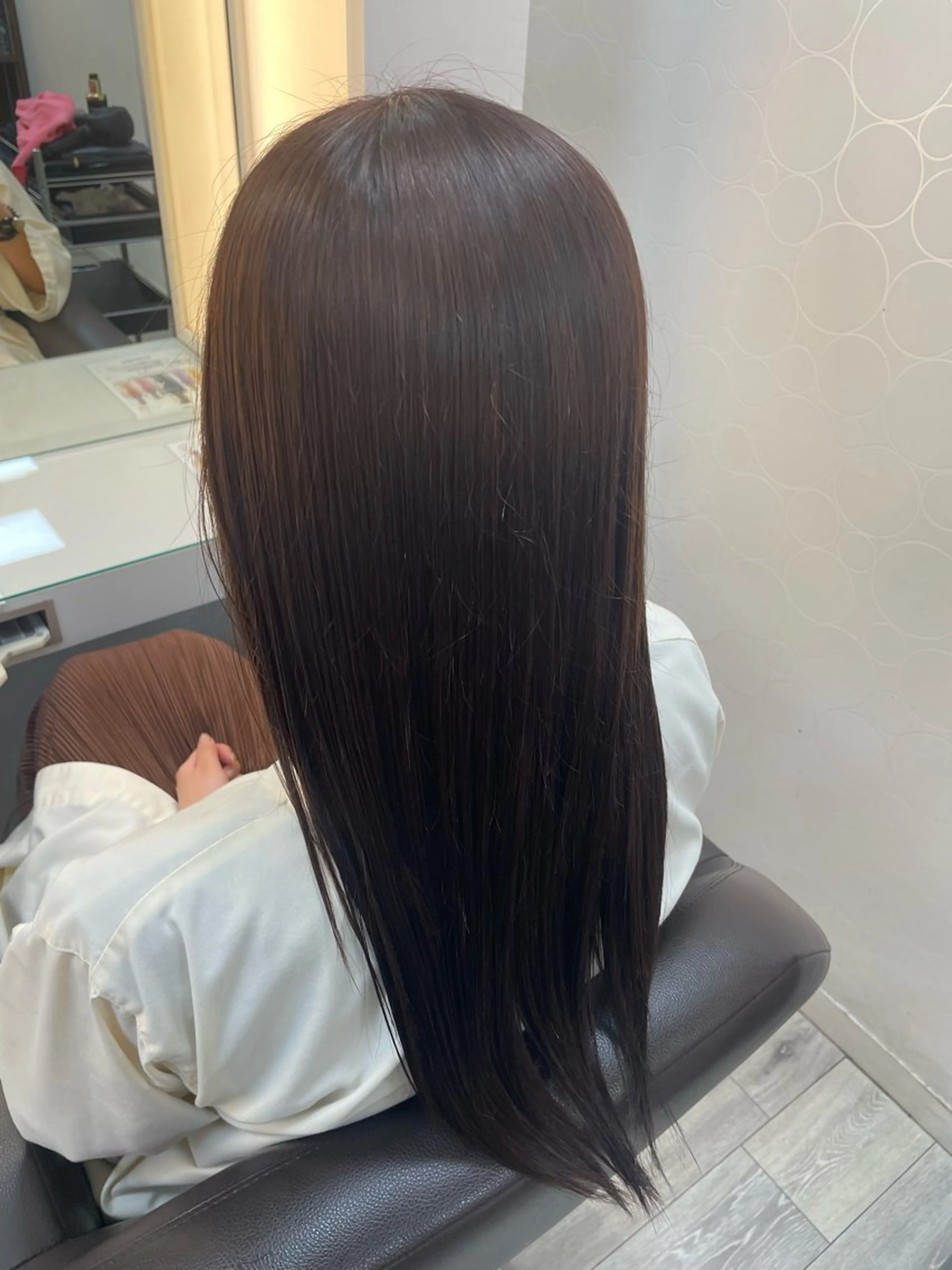 ロング カラー ヘアーサロンソシエ天王寺ミオ店所属・くまがい ららのヘアスタイル