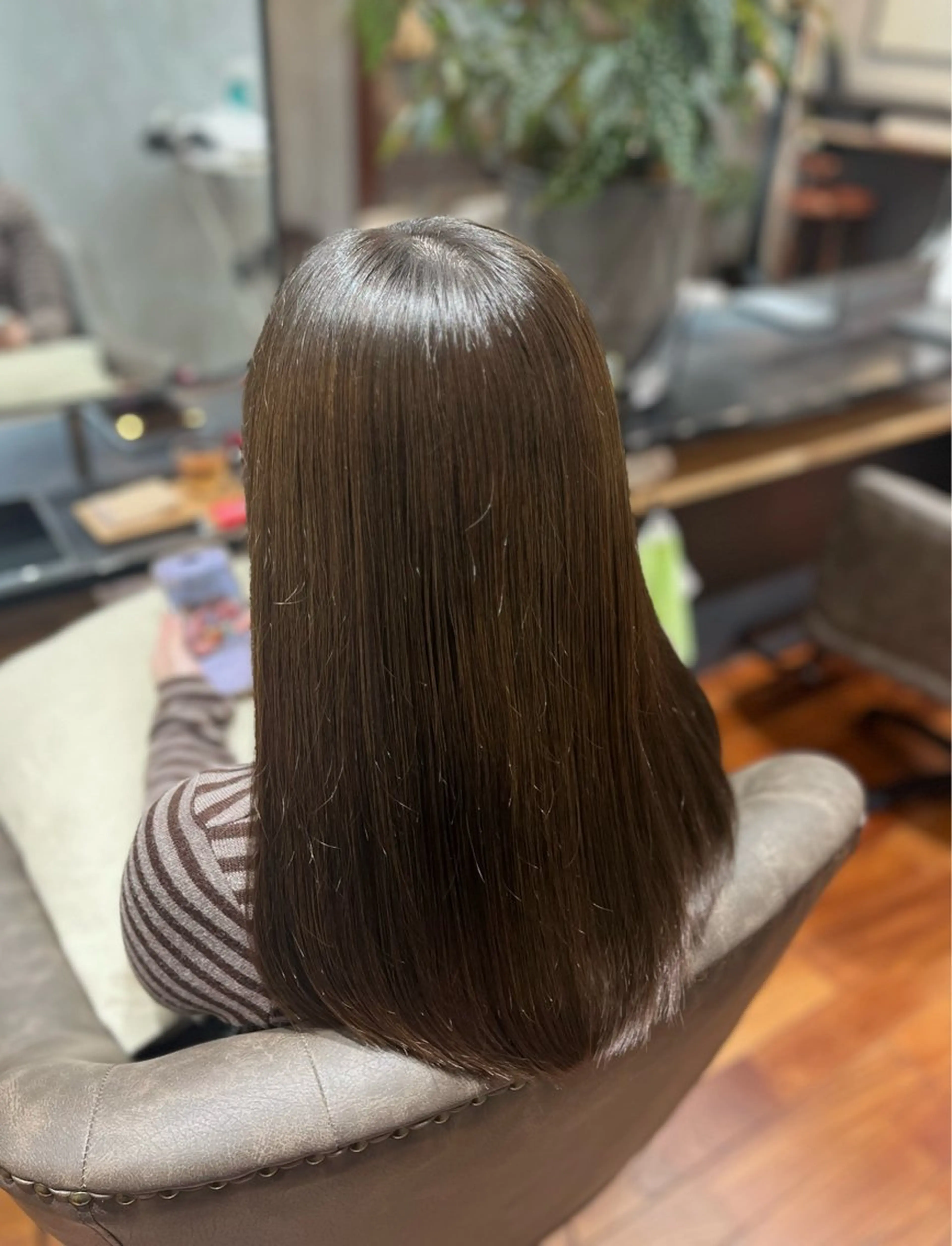 セミロング ヘアカラー トリートメント DISCO HAIR sanc所属・木村 ときわのヘアスタイル