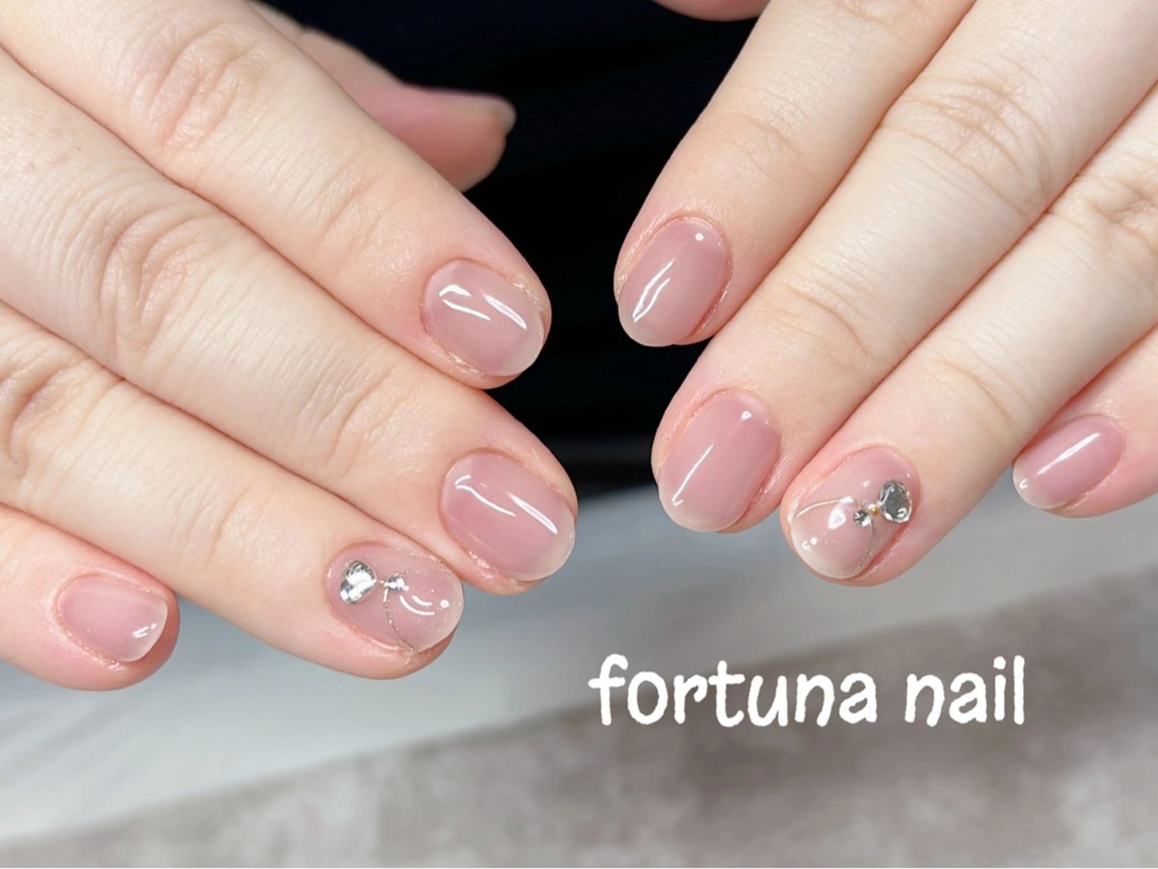 ネイル ハンドネイル ハンドケア Nail •Head スパFortunaのネイルデザイン