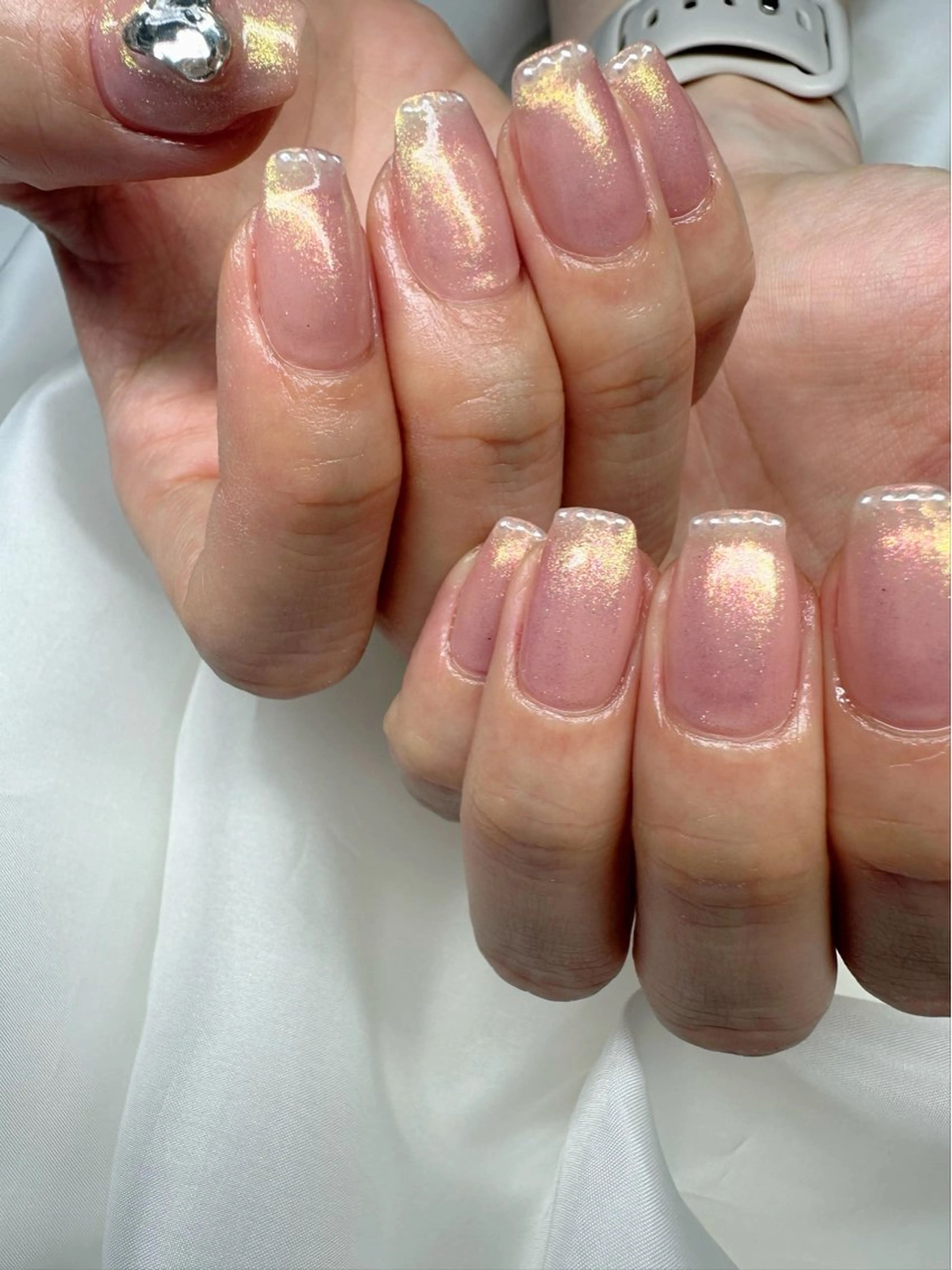 ネイル オーロラネイル クリアネイル ハート 氷ネイル・うるうるネイル 韓国ネイル 🪞KAPE NAIL 🪞のネイルデザイン