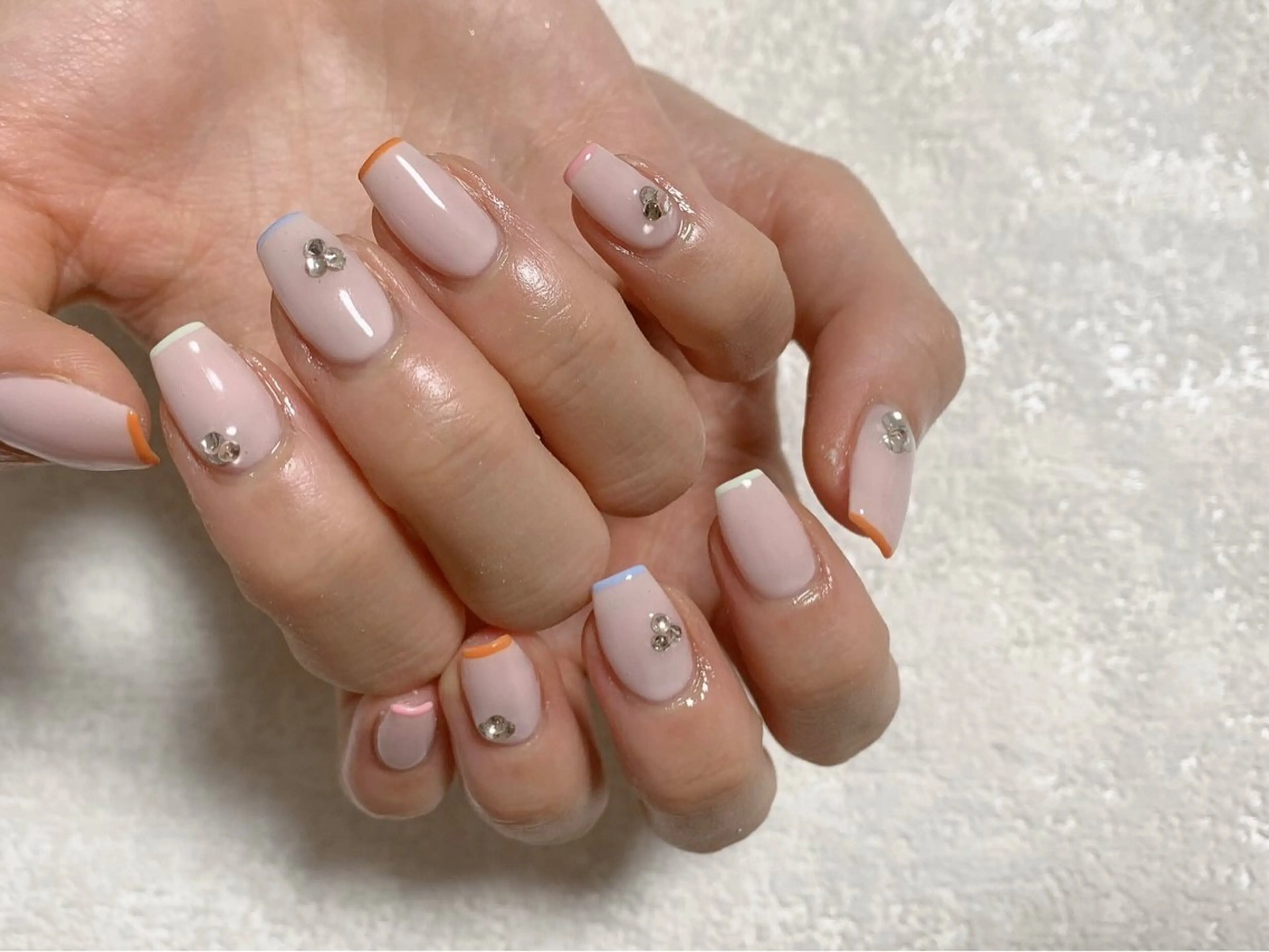 ネイル オーロラネイル フットネイル フレンチネイル ジェルネイル 韓国ネイル ハンドネイル kiki nail 二子玉川のネイルデザイン