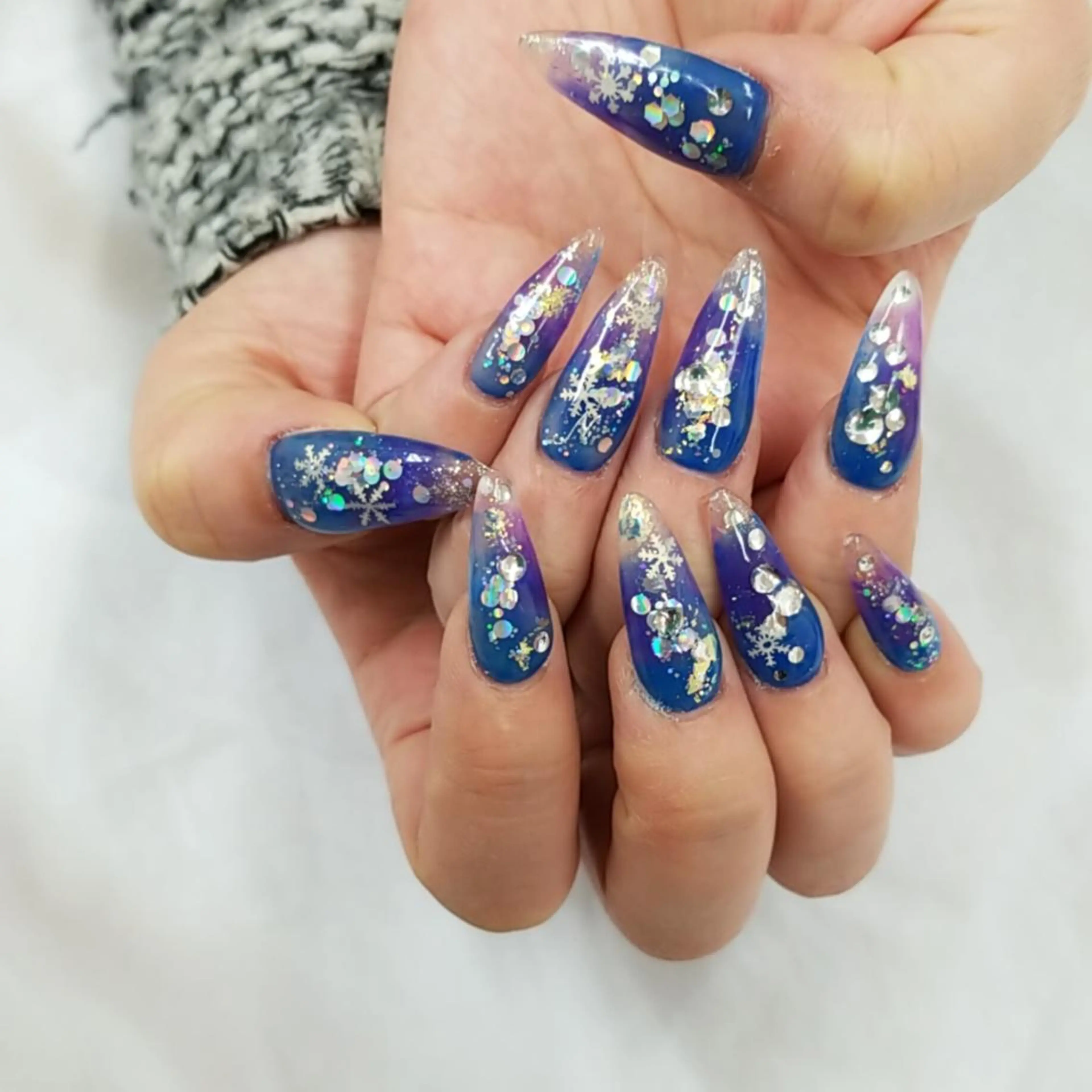 ネイル アートネイル ジェルネイル マグネットネイル 持ち込み ニュアンスネイル 河野ちえ (雑誌掲載サロン)のネイルデザイン