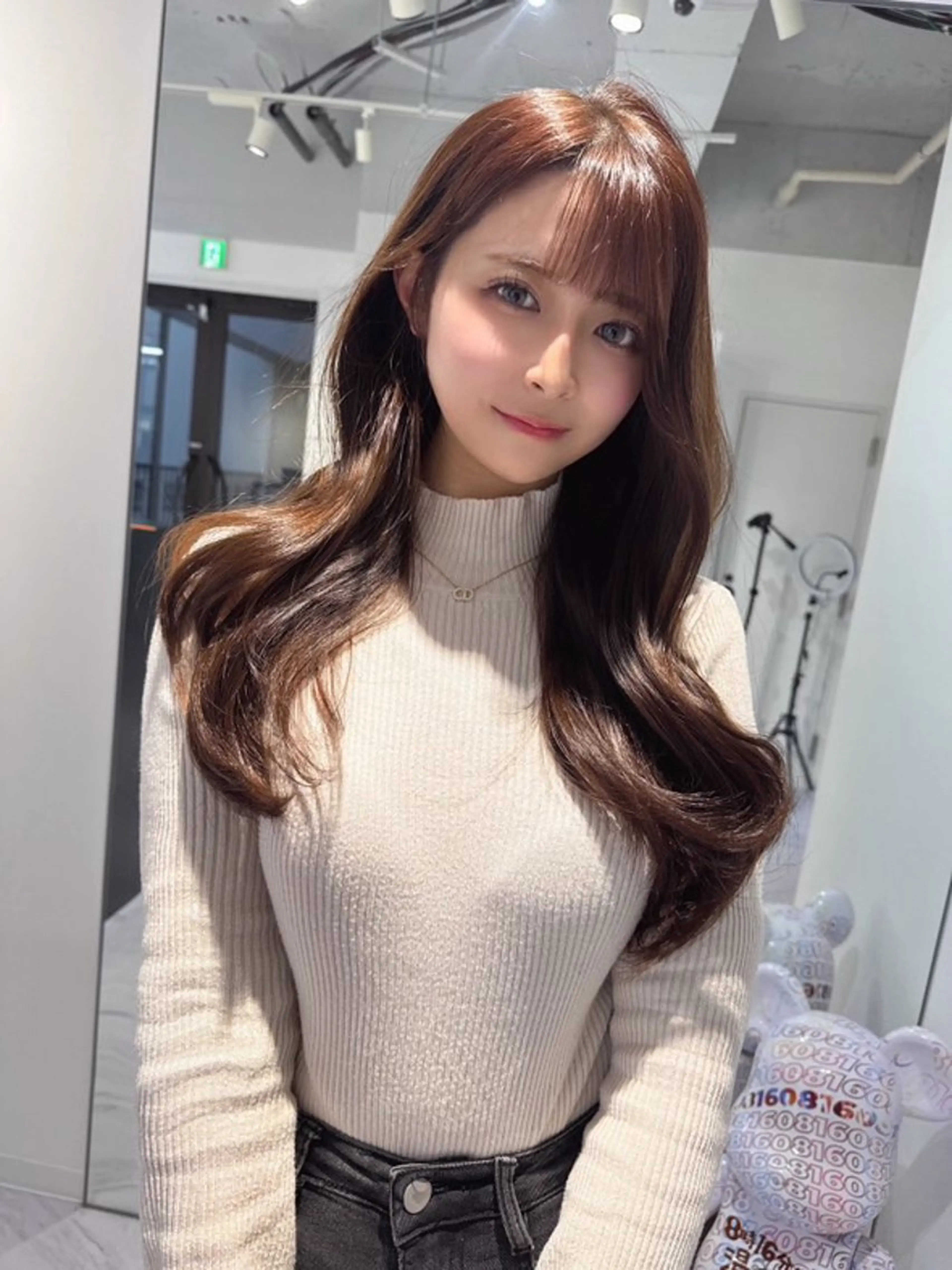 ロング Rita/髪質改善 /透明感カラーのヘアスタイル