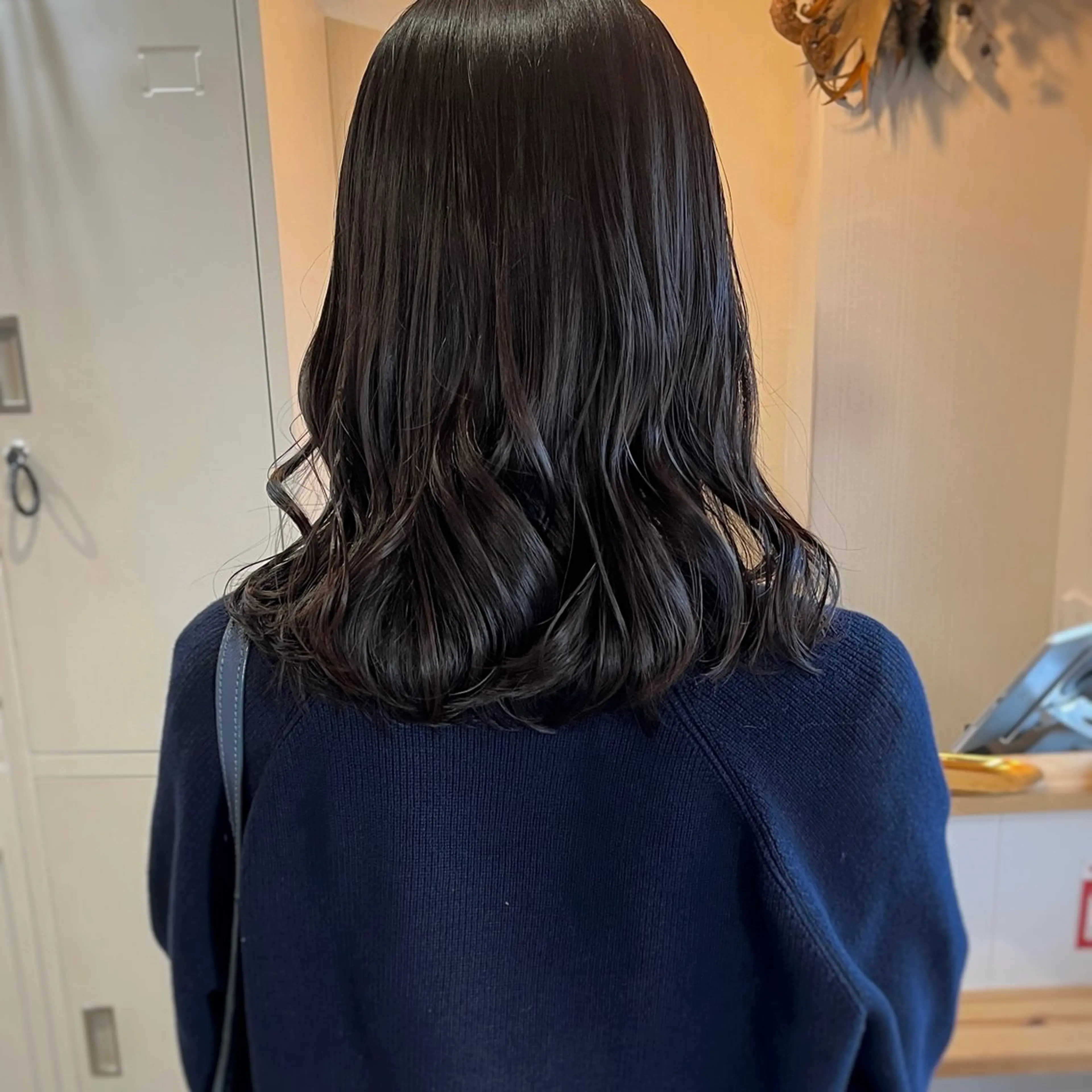 セミロング カラー 透明感カラー ダークグレー ダークグレージュ グレージュ カット ヘアカラー トリートメント ボブ/透明感カラー /坂口恵梨子のヘアスタイル