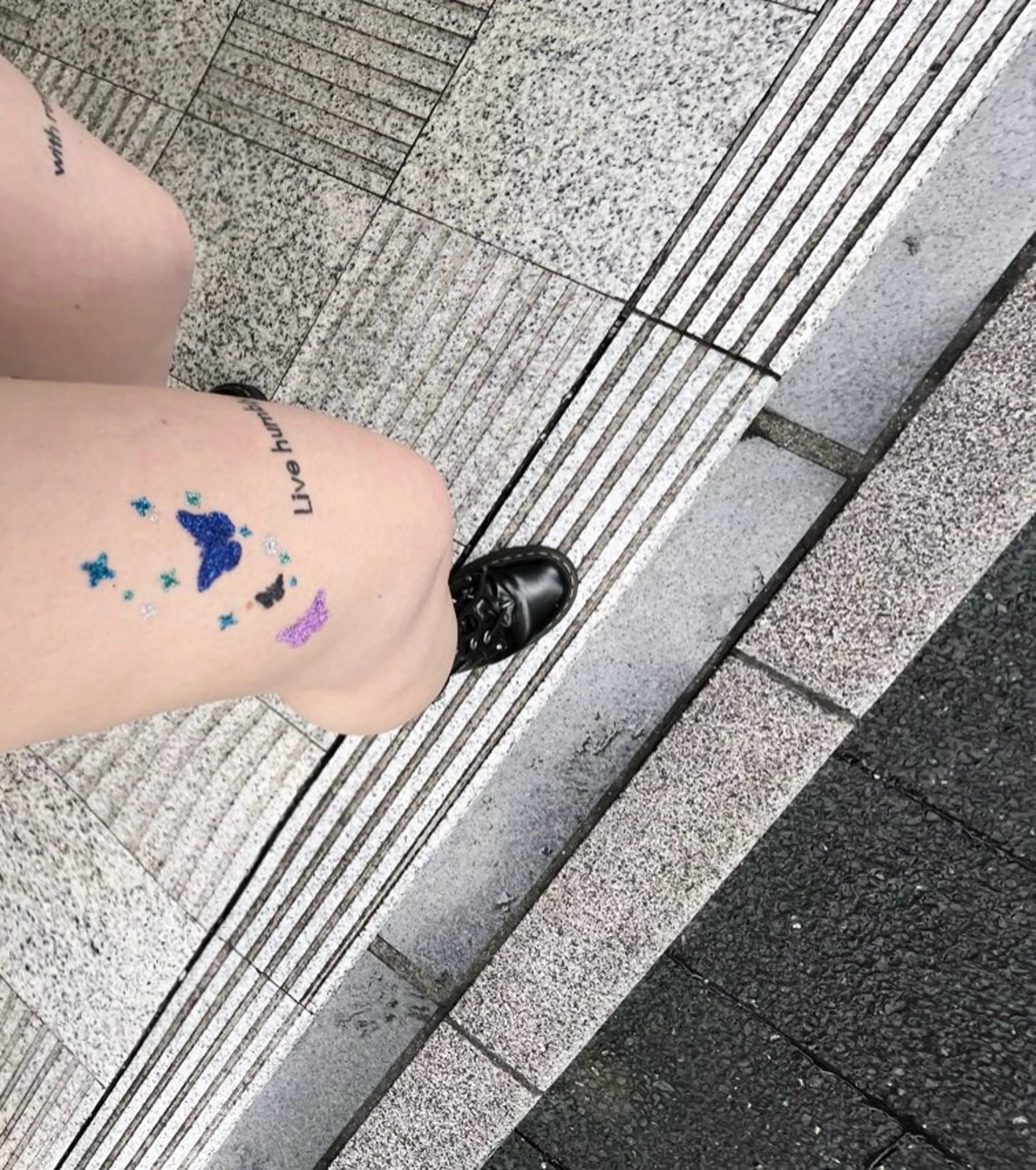 。 Omiのネイルデザイン