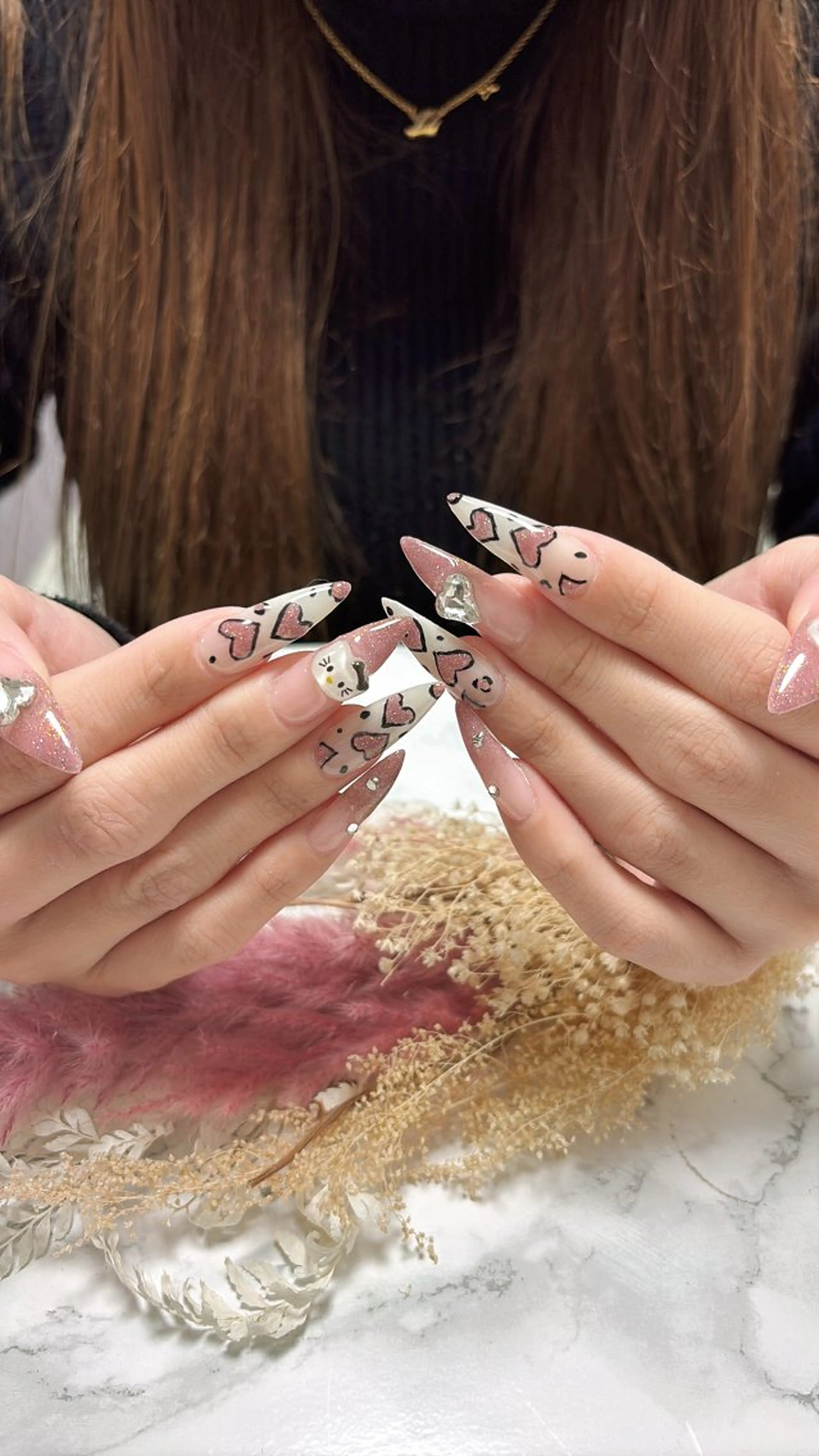 ネイル ハンドネイル はな💎ネイル ワンホン、長さ出しのネイルデザイン