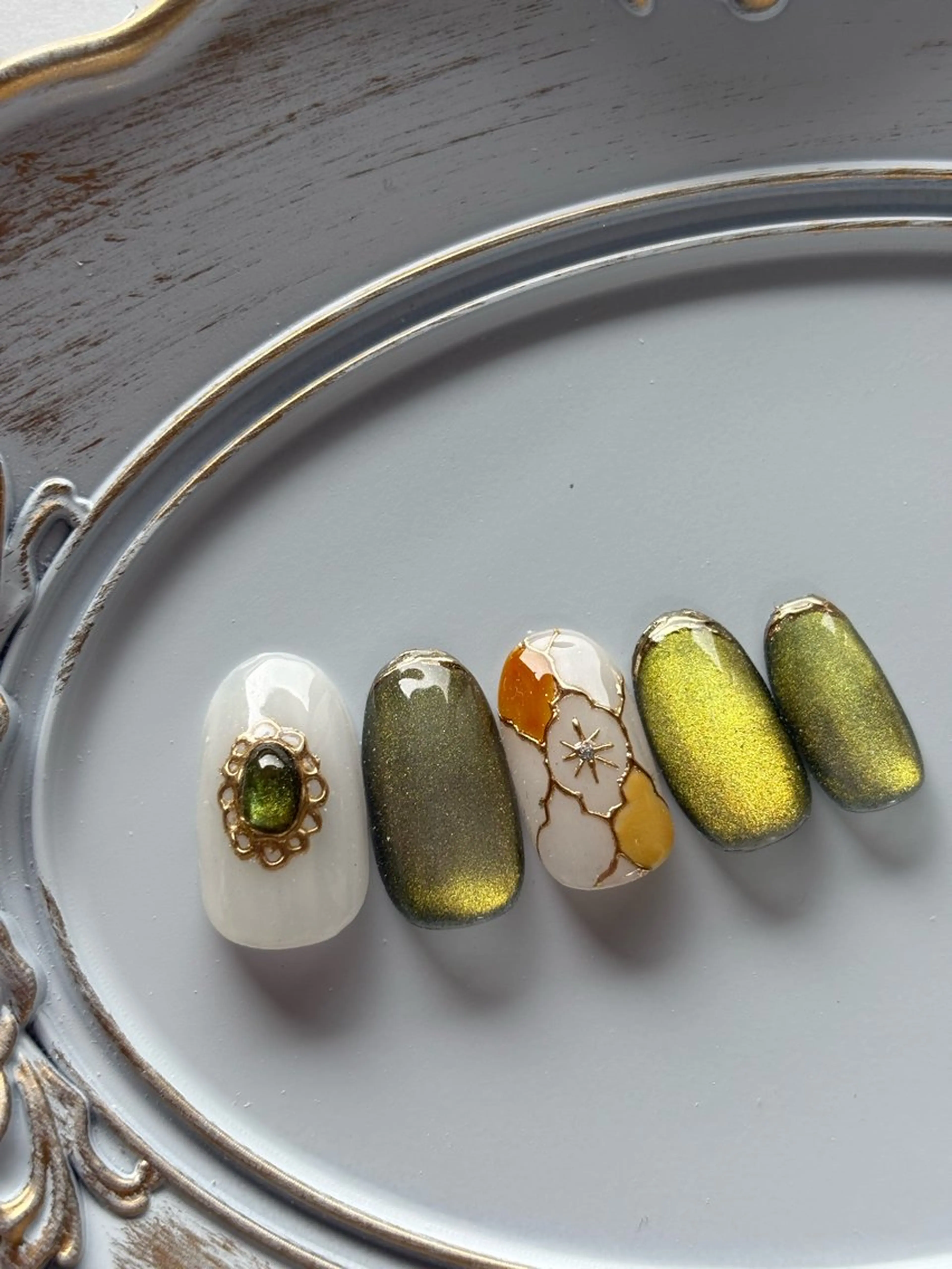 ネイル ハンドネイル FIORITURA Maikoのネイルデザイン